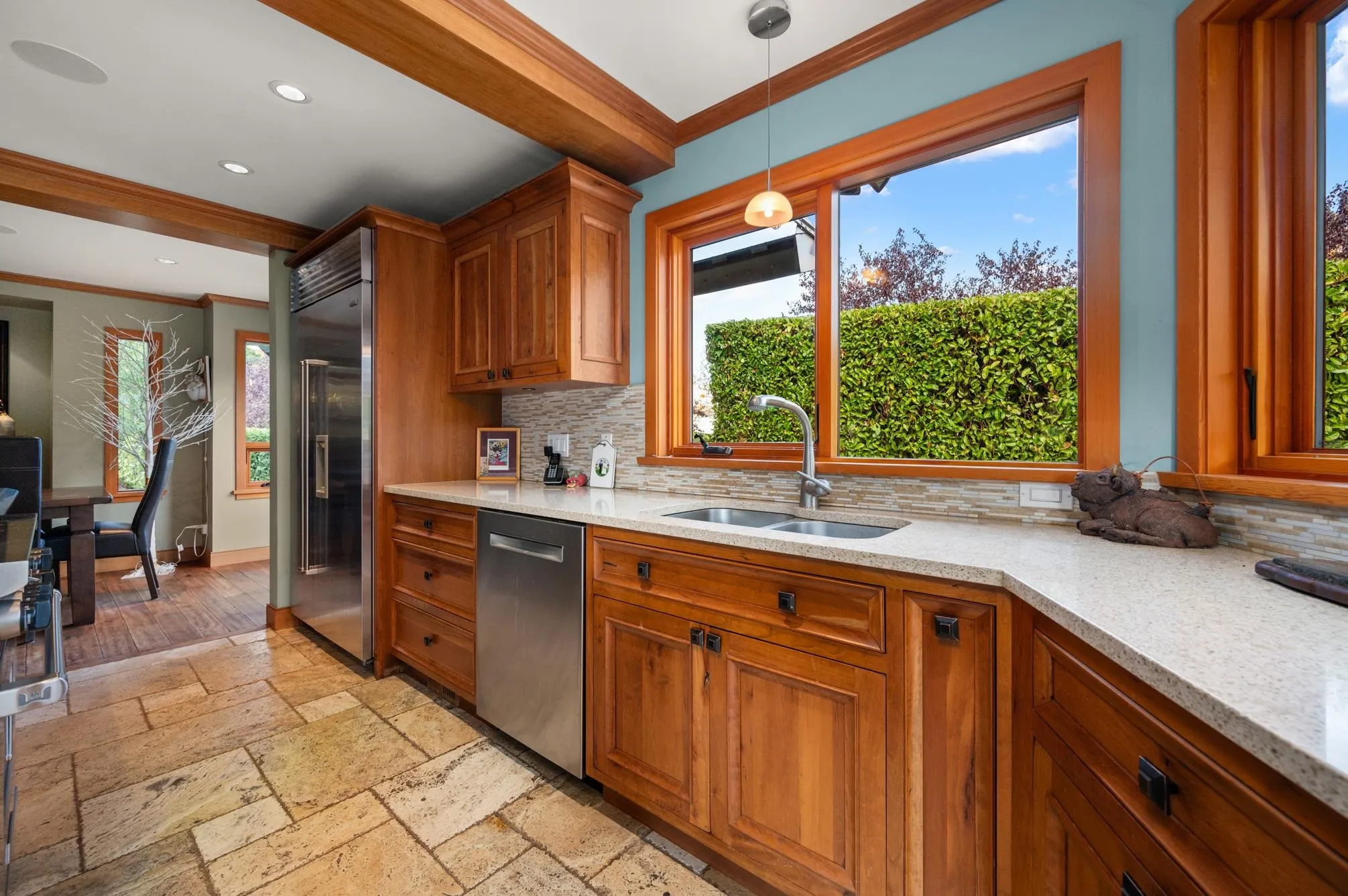 3850 Point Grey Road