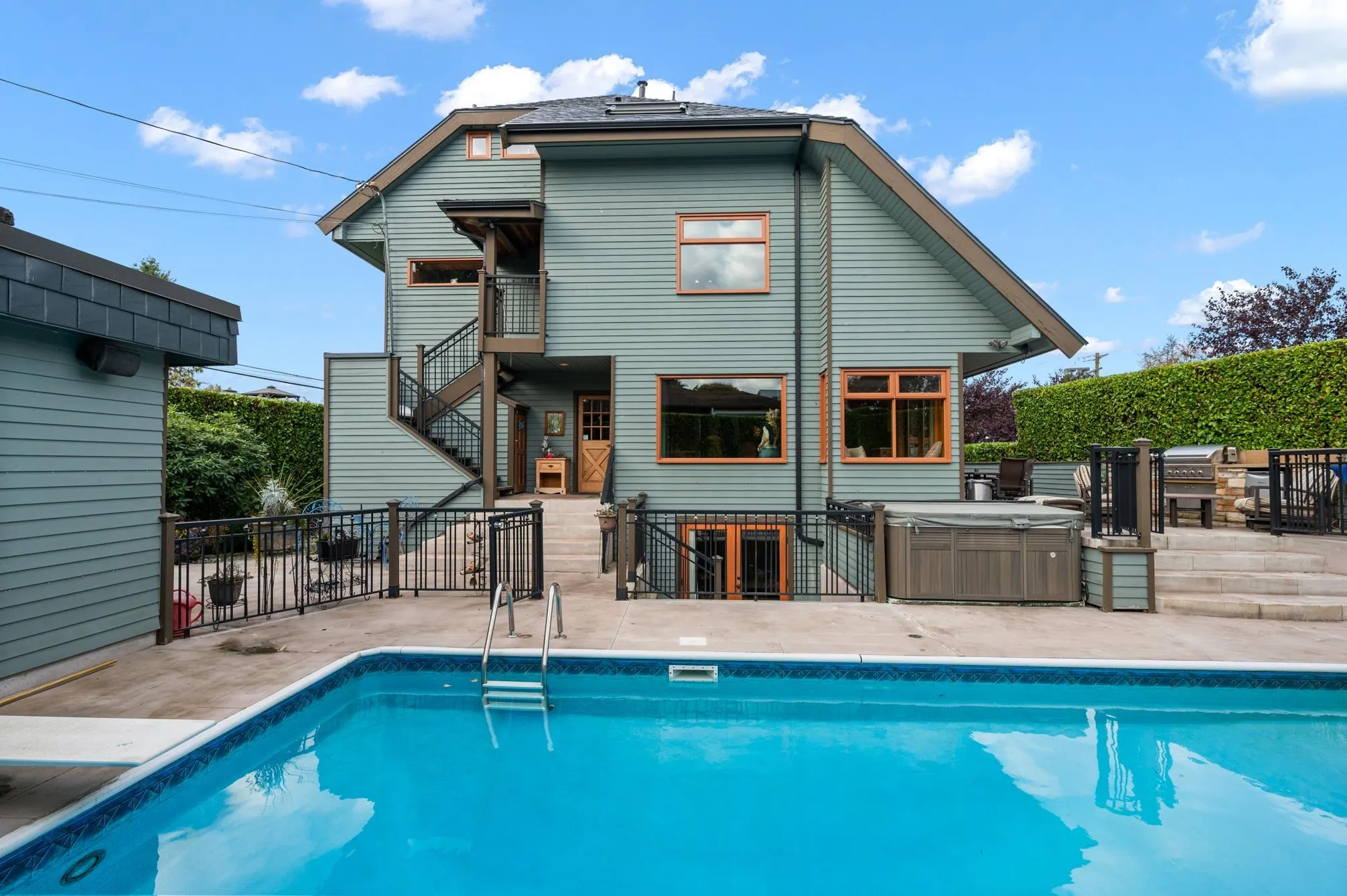 3850 Point Grey Road