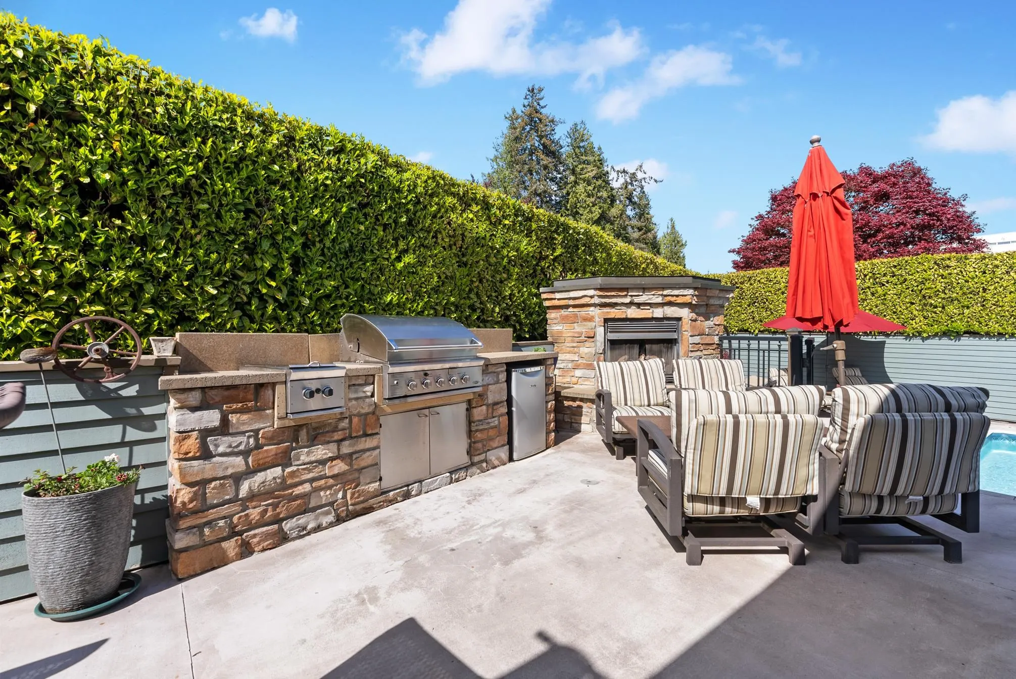3850 Point Grey Road