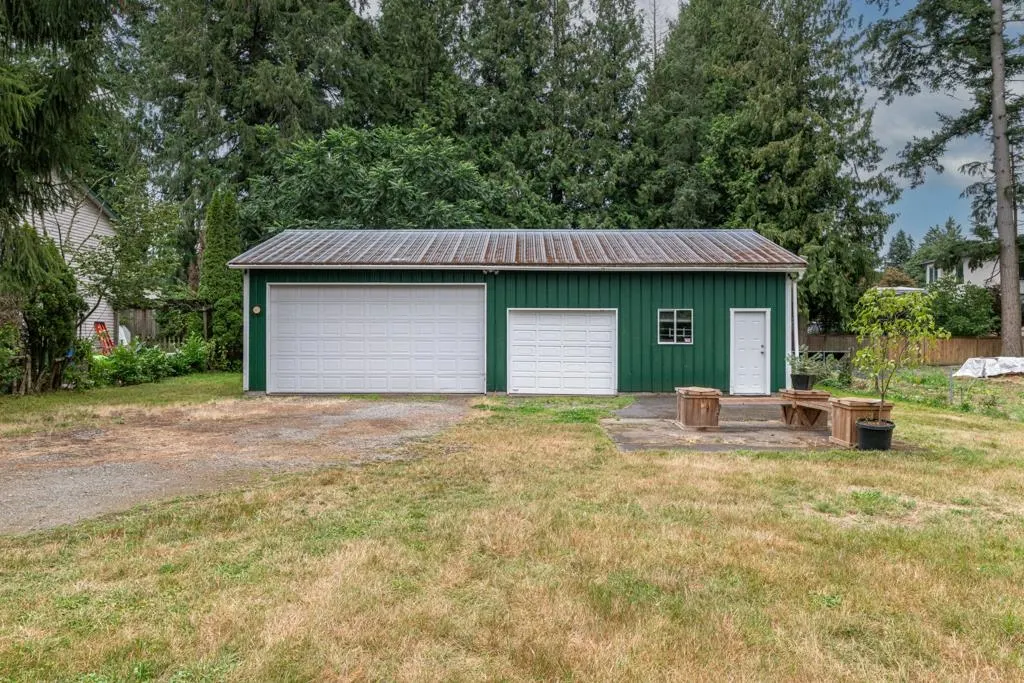 3176 Old Clayburn Road