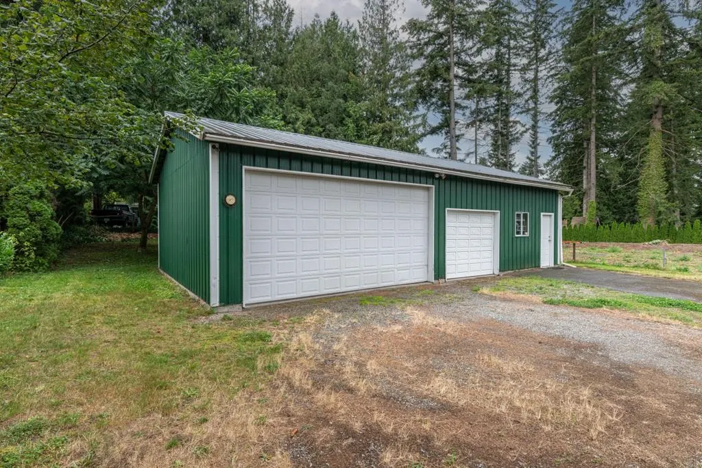 3176 Old Clayburn Road