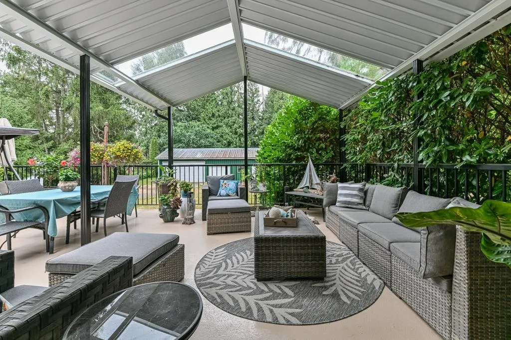 3176 Old Clayburn Road