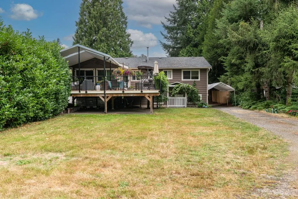 3176 Old Clayburn Road