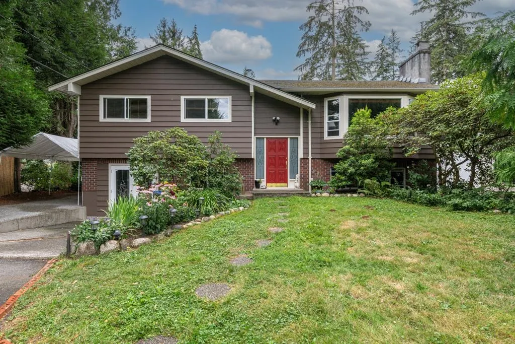 3176 Old Clayburn Road