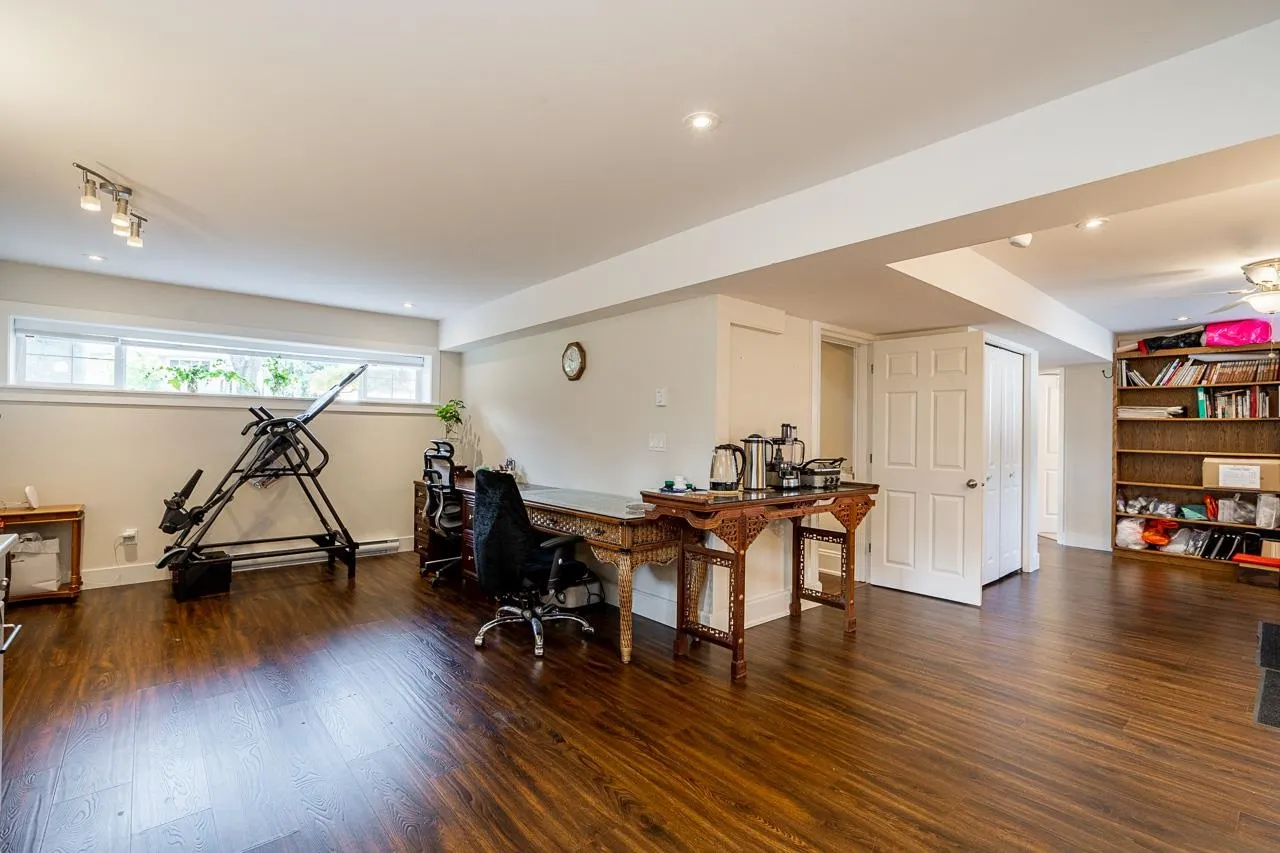 15125 Canary Drive