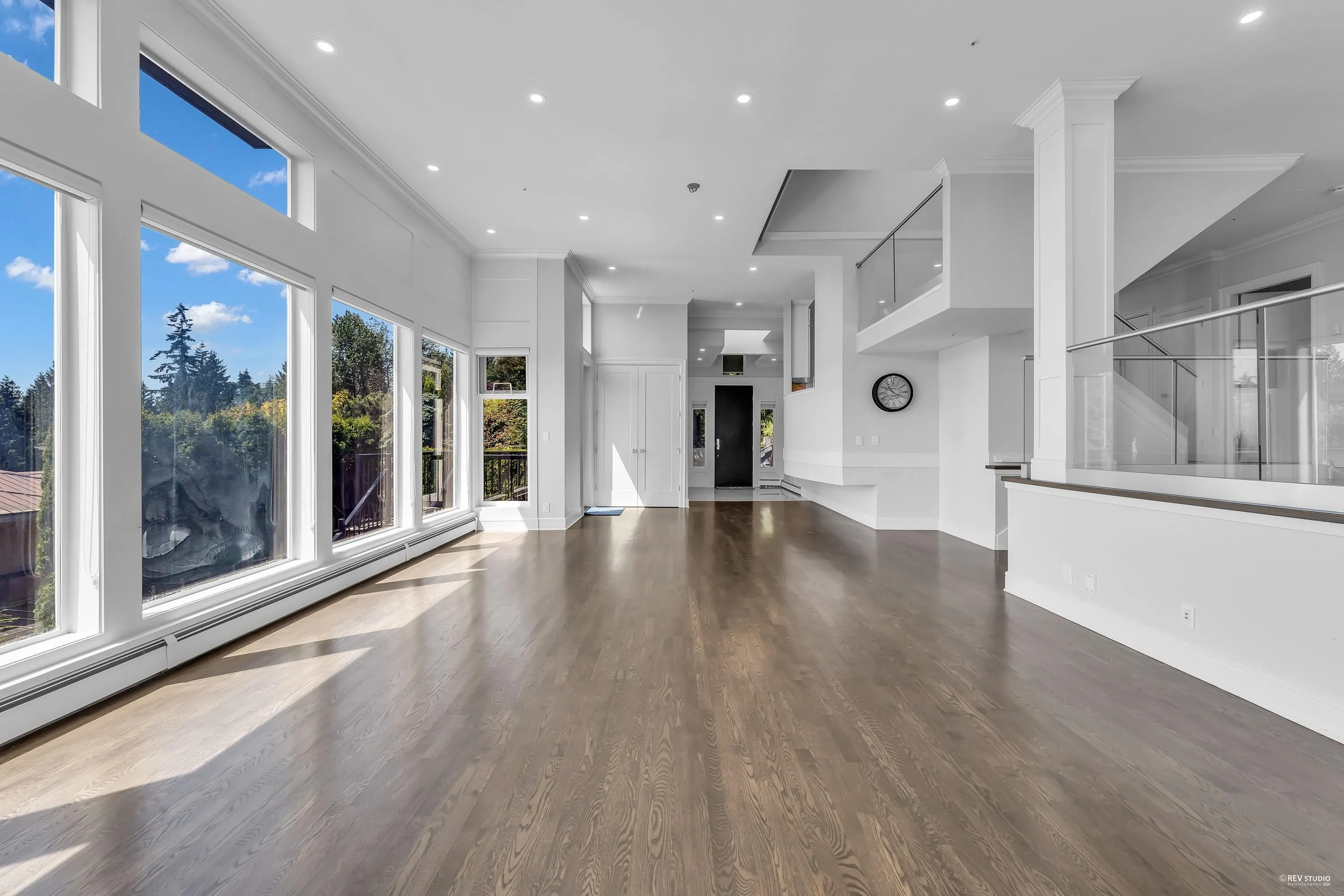 2611 Westhill Way
