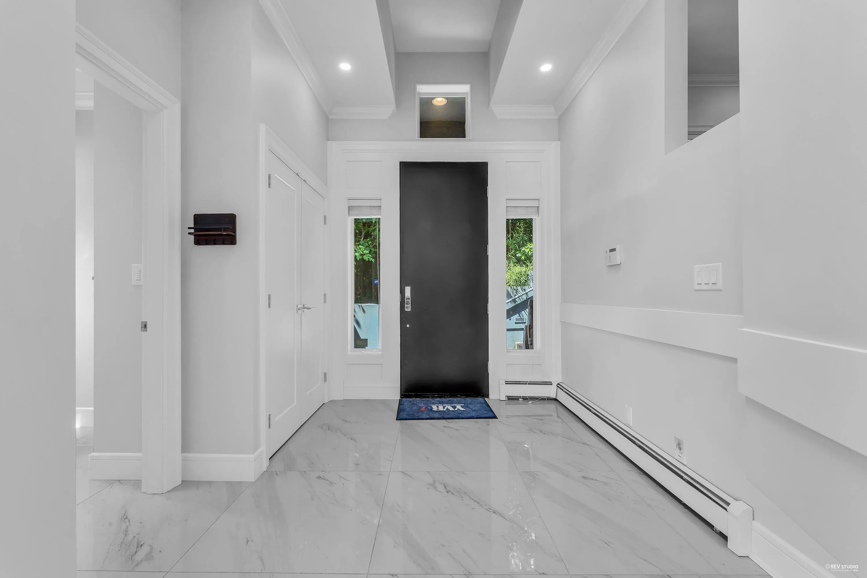 2611 Westhill Way