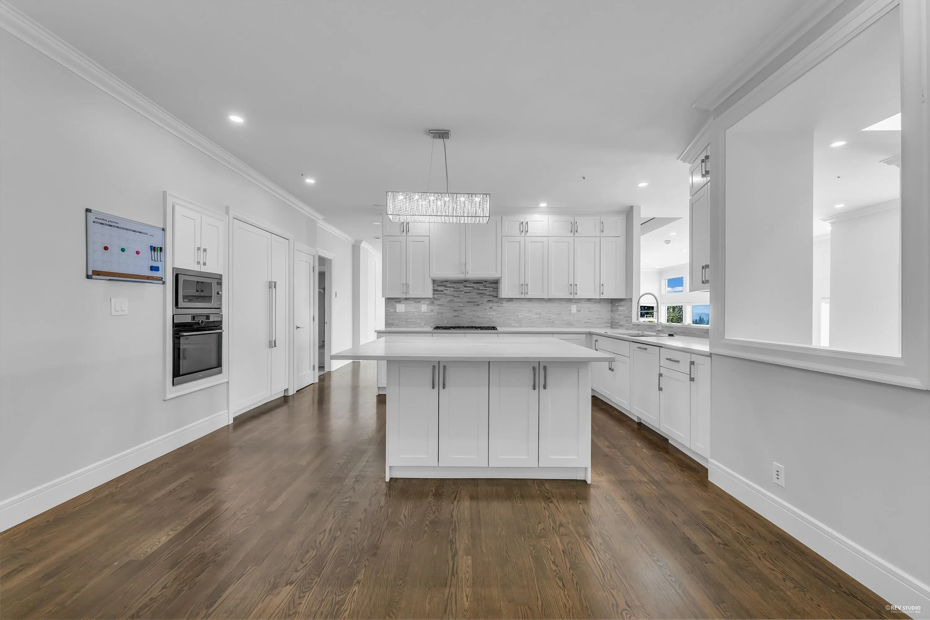 2611 Westhill Way