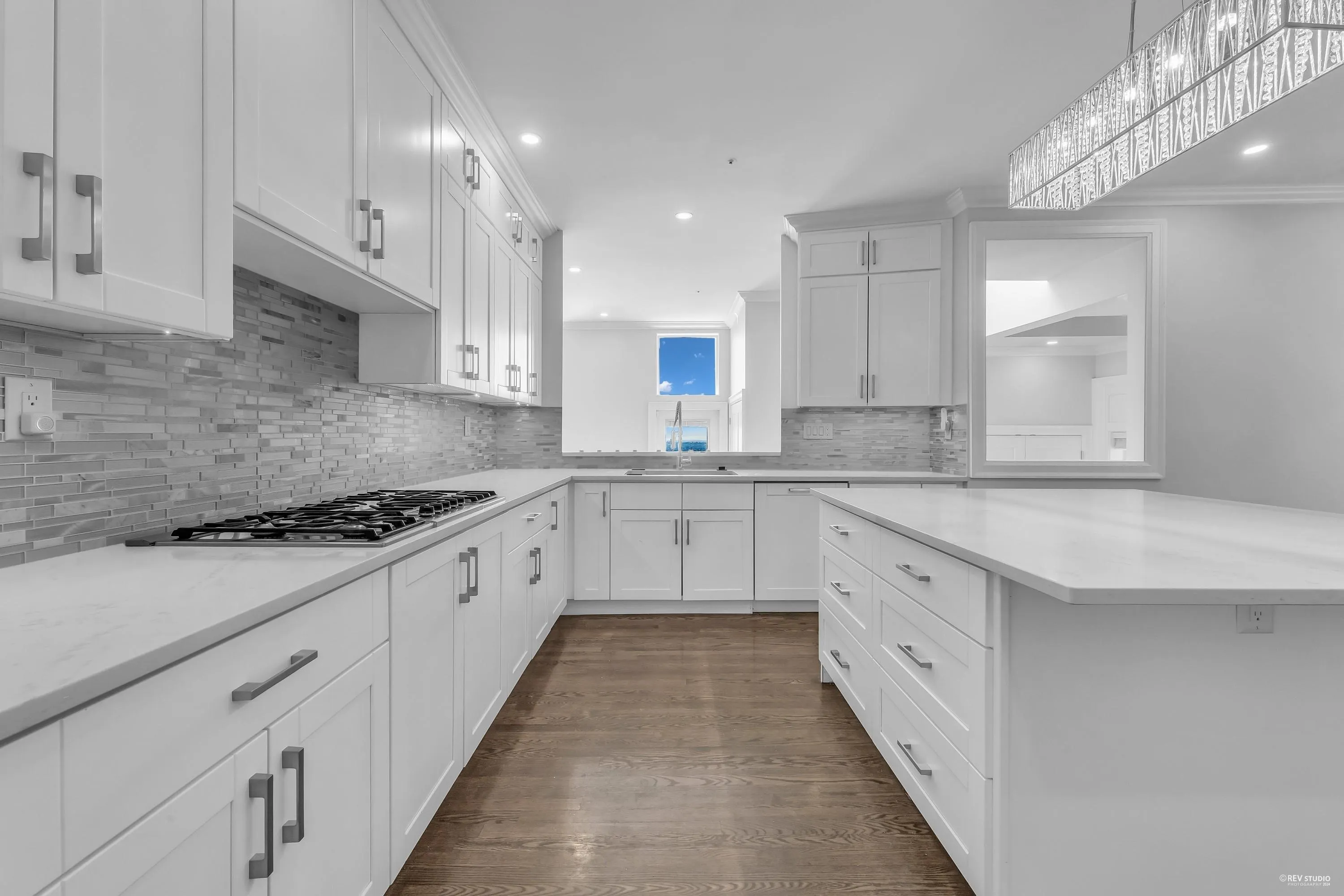 2611 Westhill Way