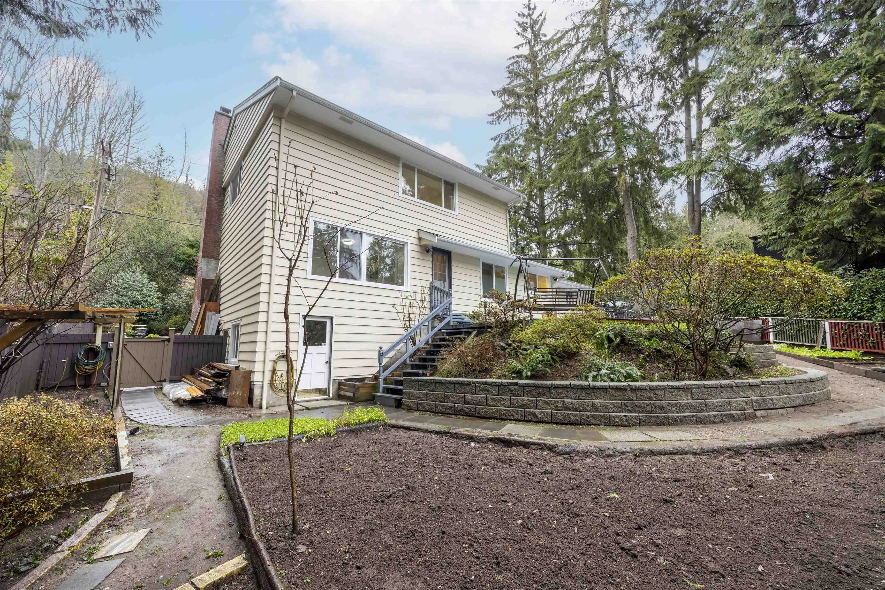 3390 Westmount Road