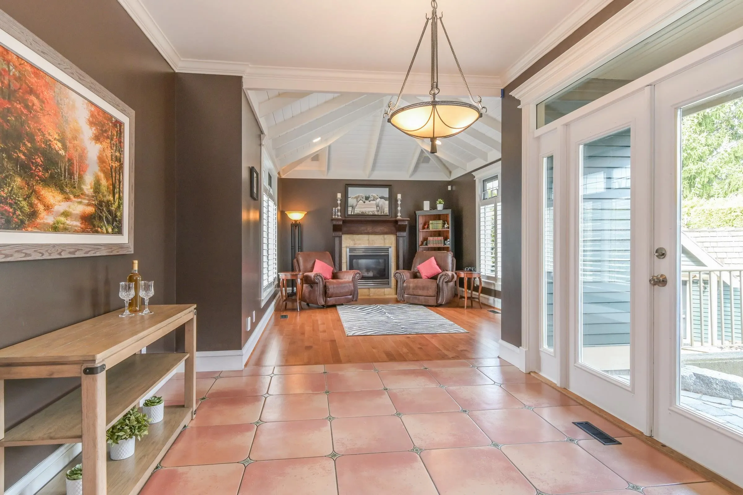 15802 Collingwood Crescent