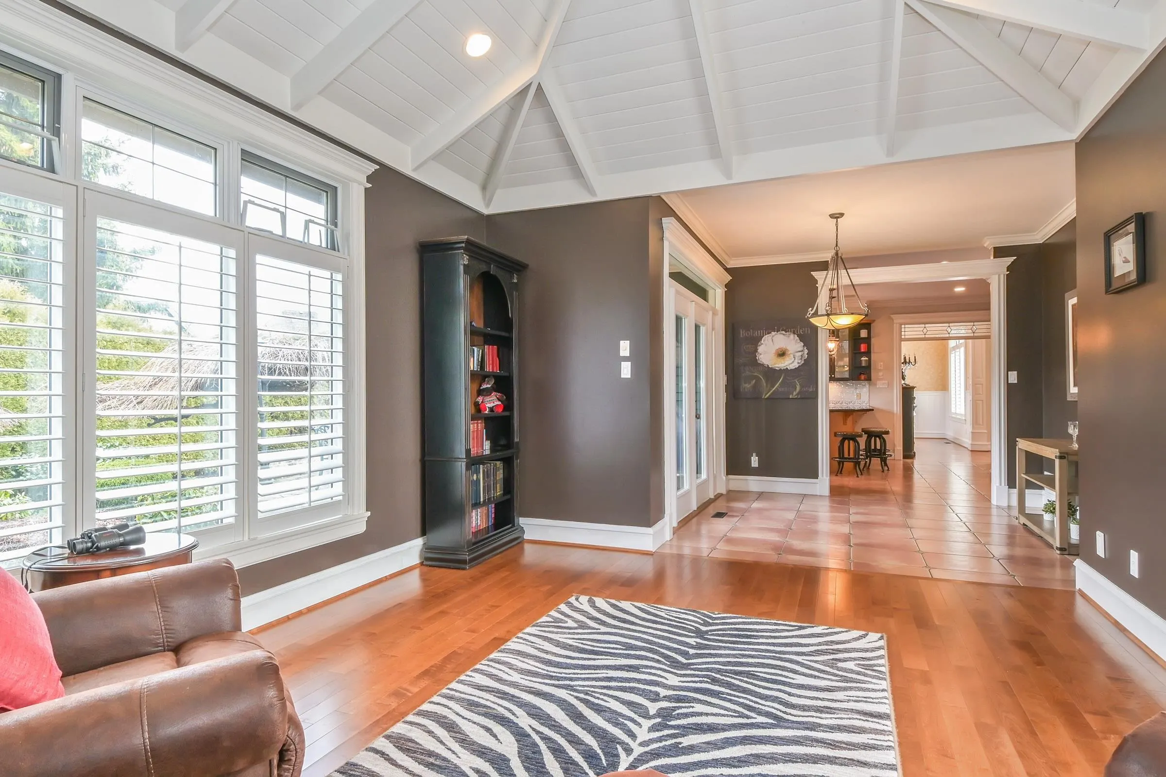 15802 Collingwood Crescent