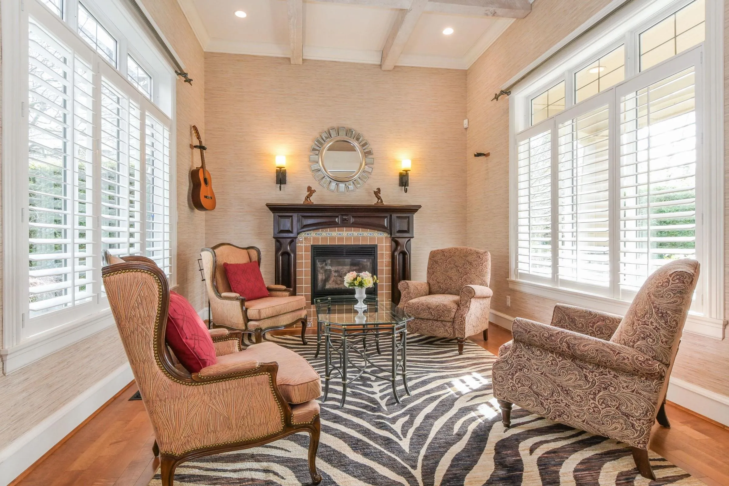 15802 Collingwood Crescent