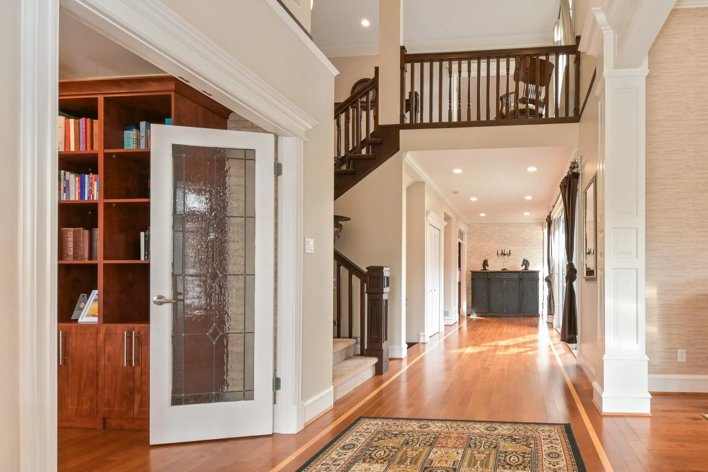 15802 Collingwood Crescent