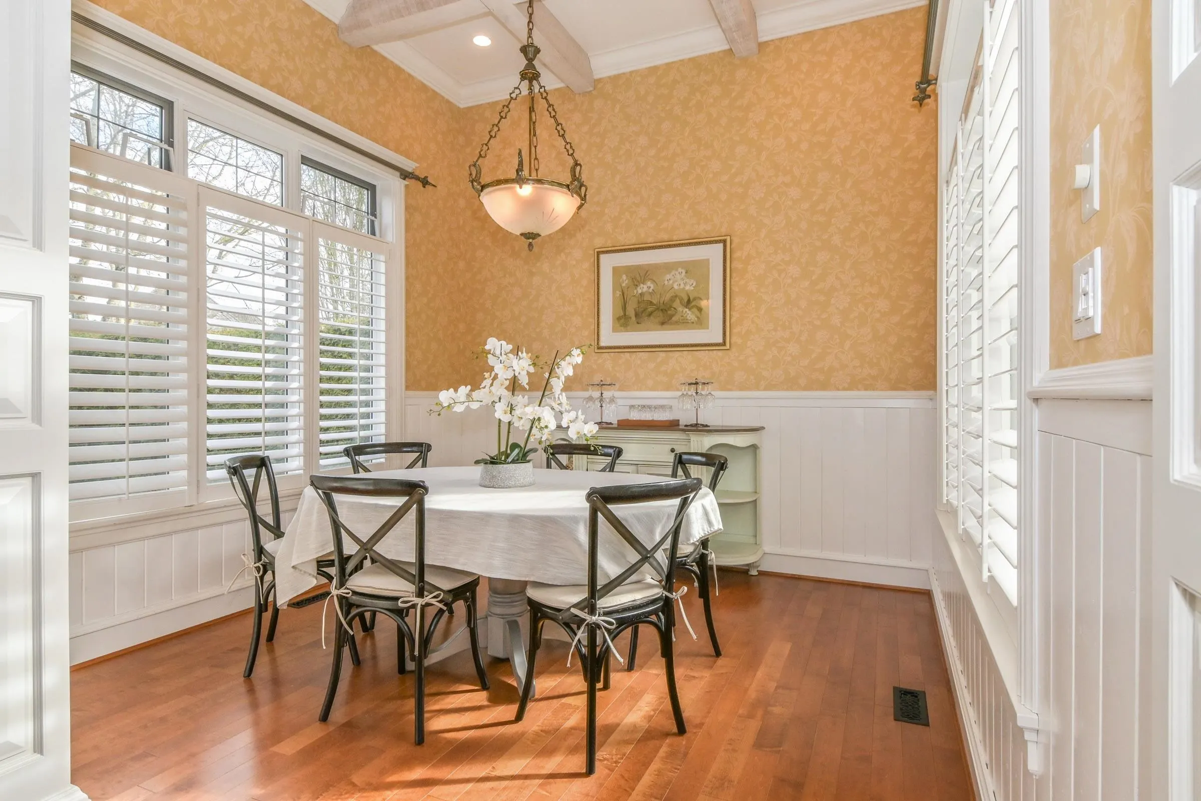 15802 Collingwood Crescent