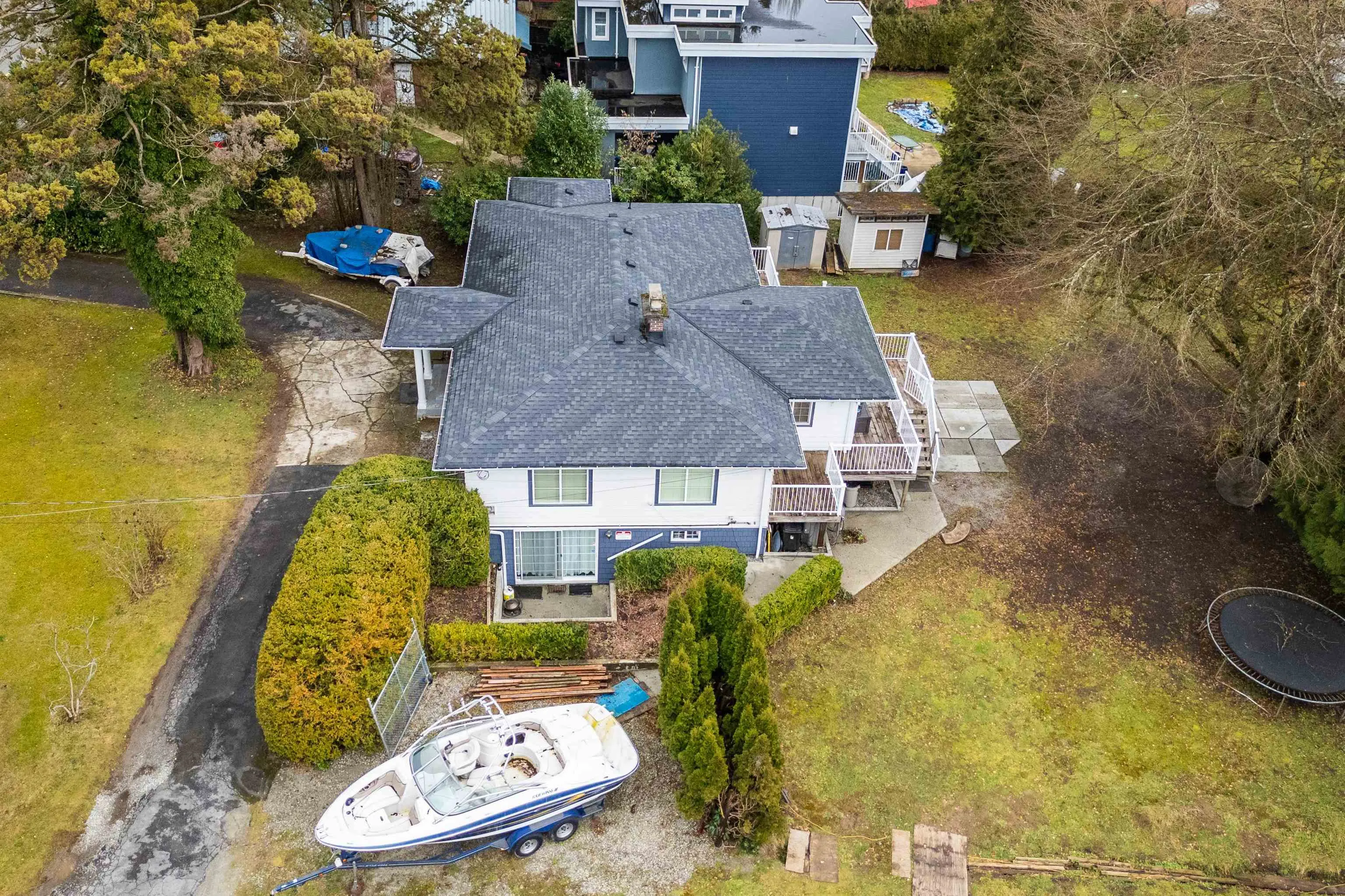 21290 River Road
