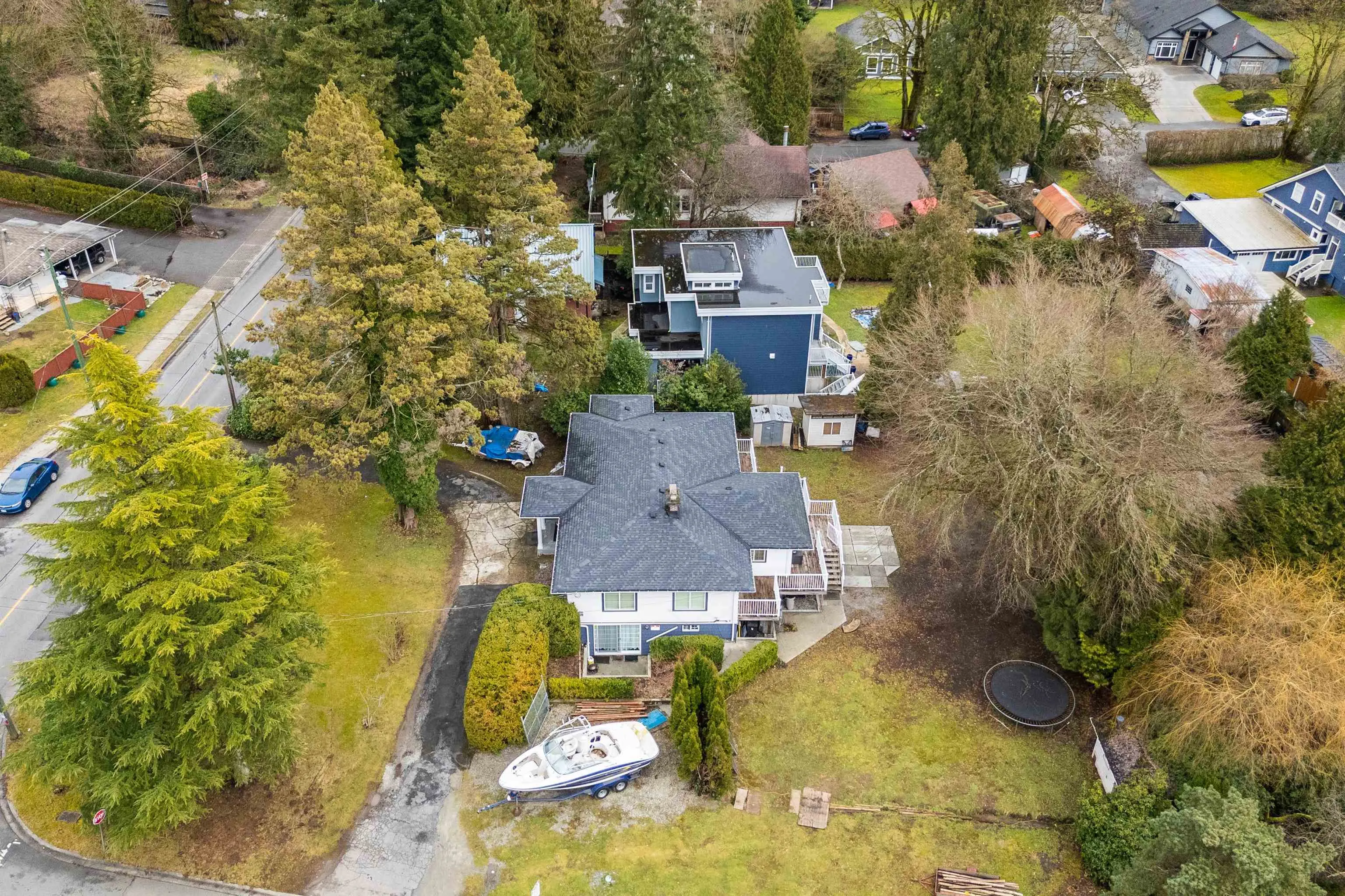21290 River Road