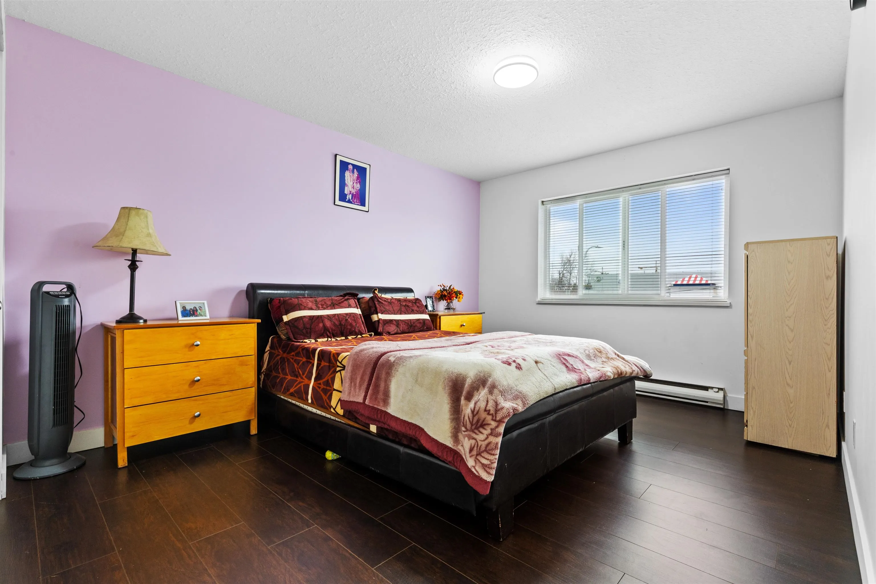 208 3043 270 Street