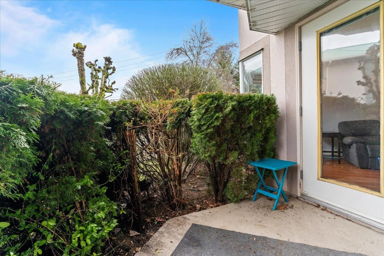 102 33165 Old Yale Road