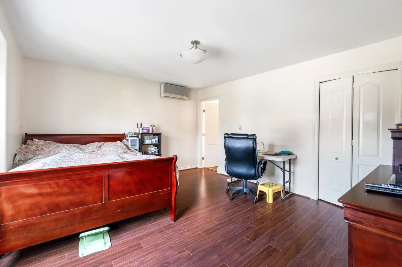 8831 Foster Road
