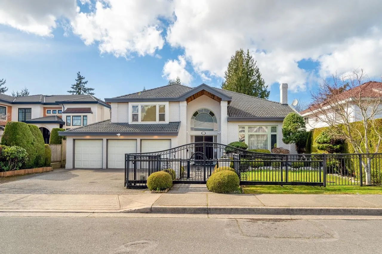 8831 Foster Road