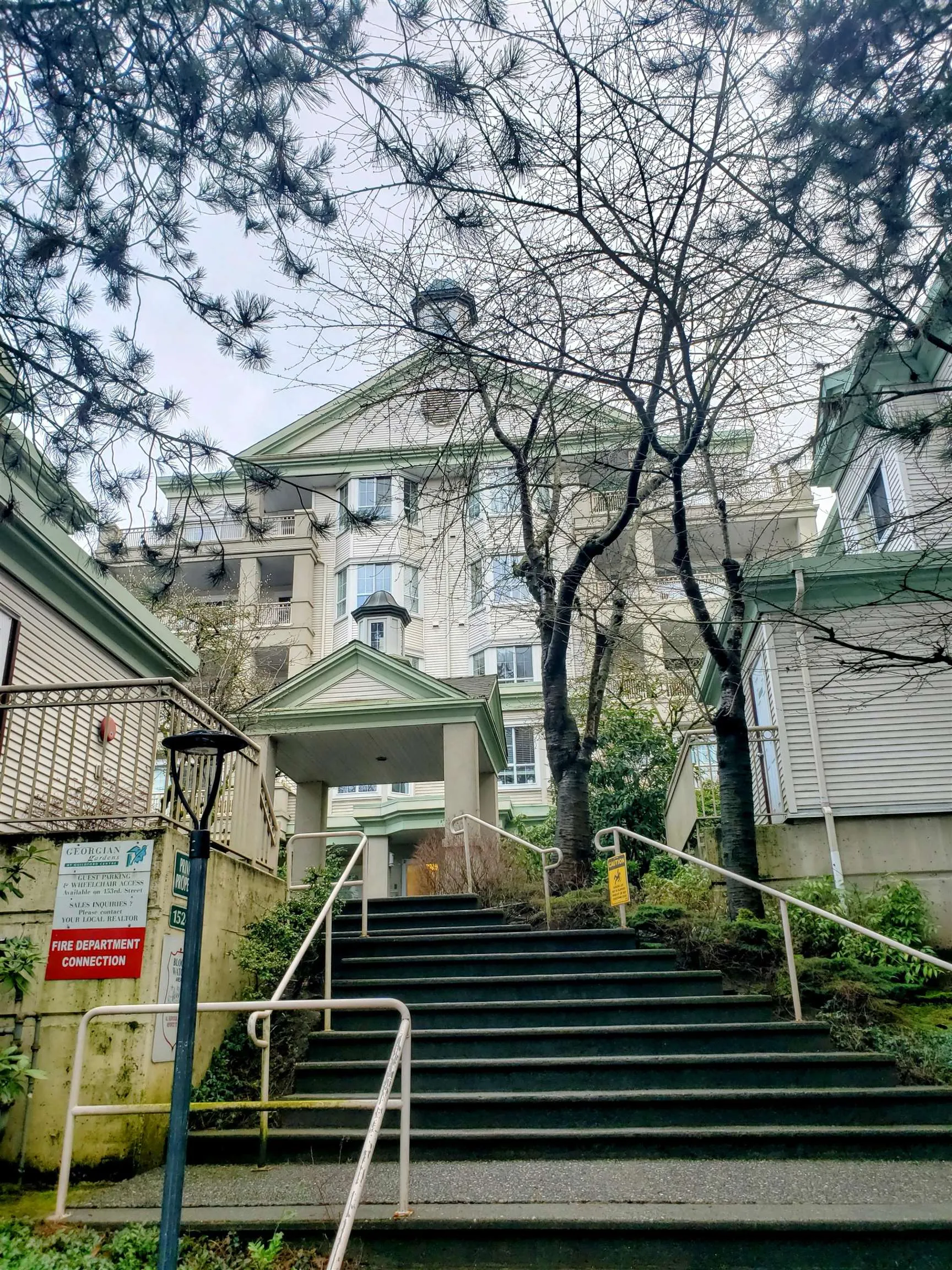 105 15268 105 Avenue