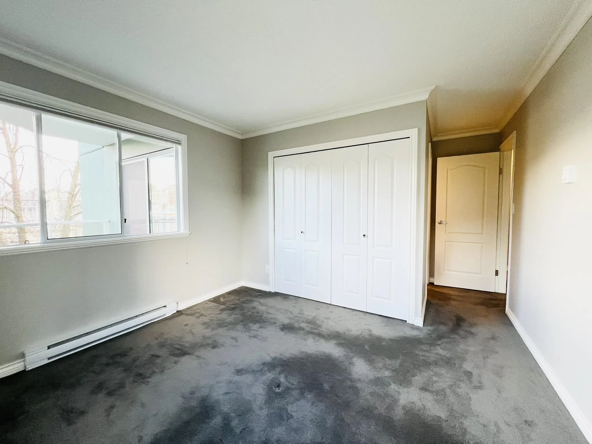 302 1508 Mariner Walk