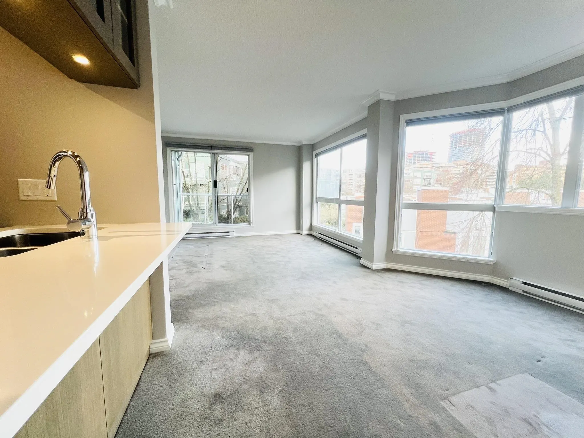 302 1508 Mariner Walk