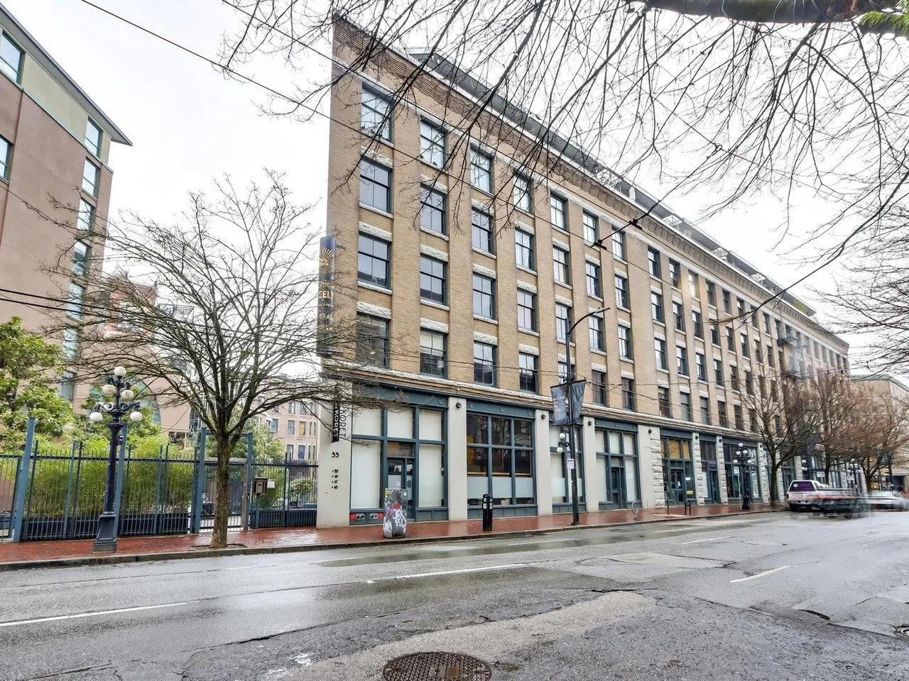 505 55 E Cordova Street