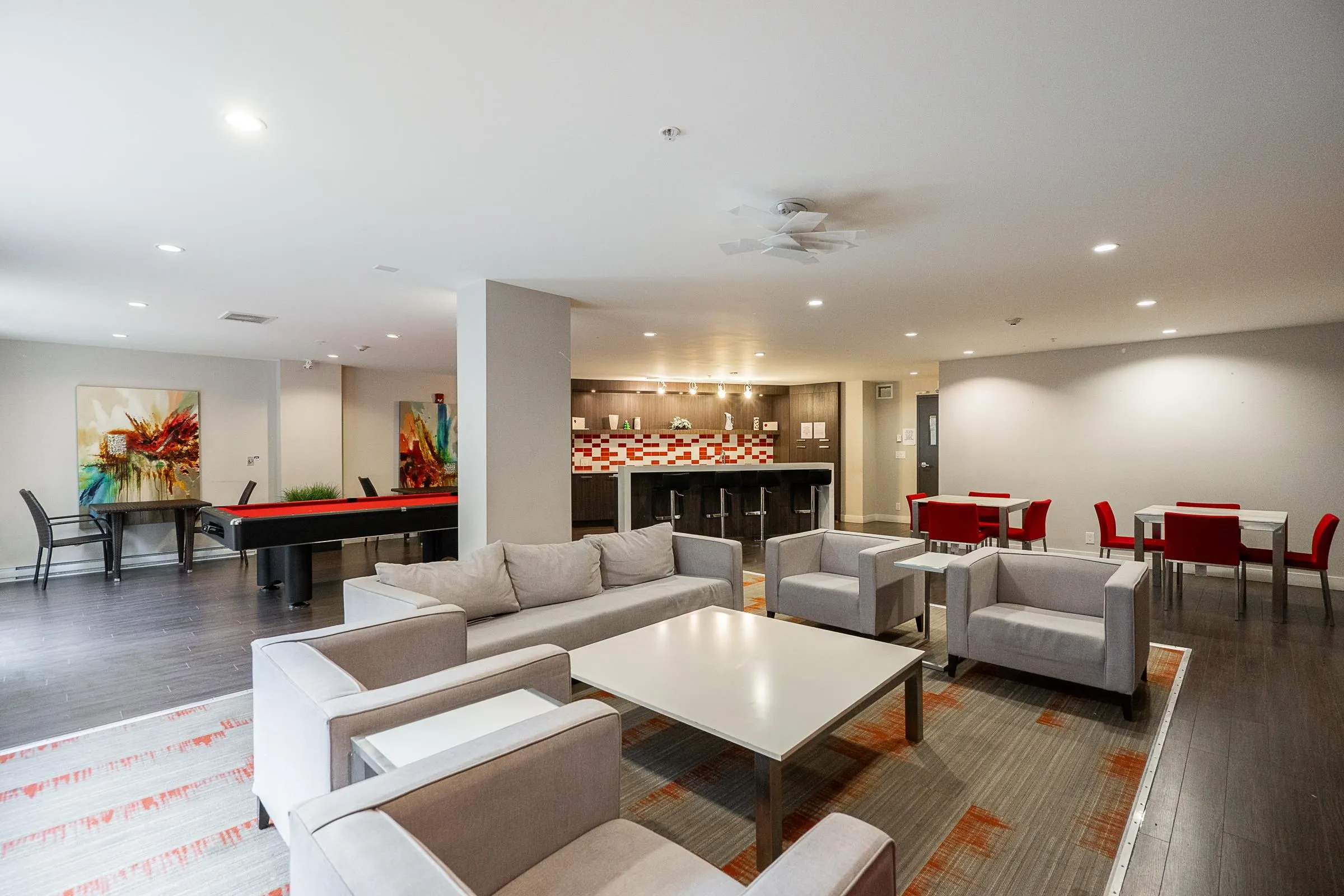 205 13931 Fraser Highway
