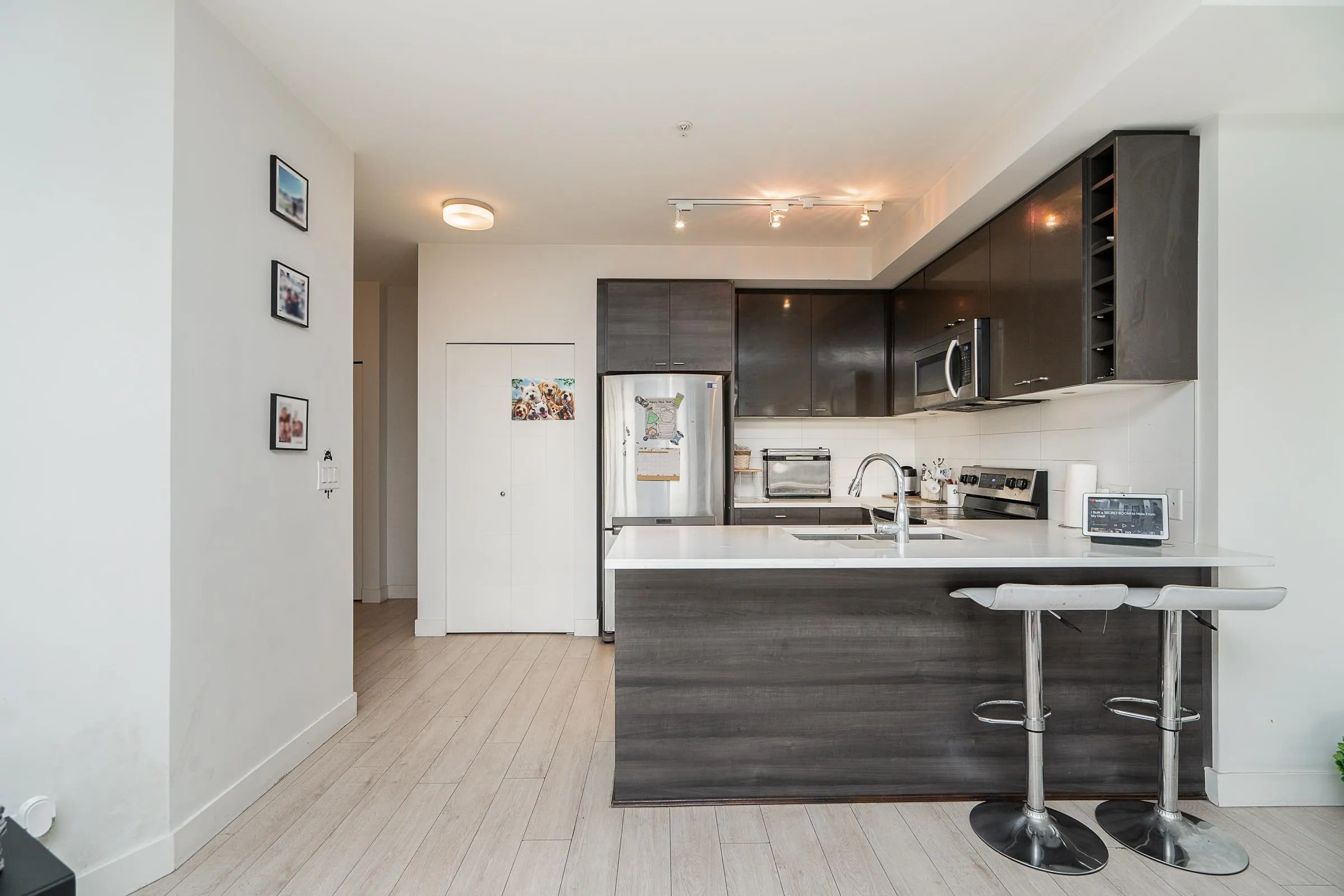 205 13931 Fraser Highway