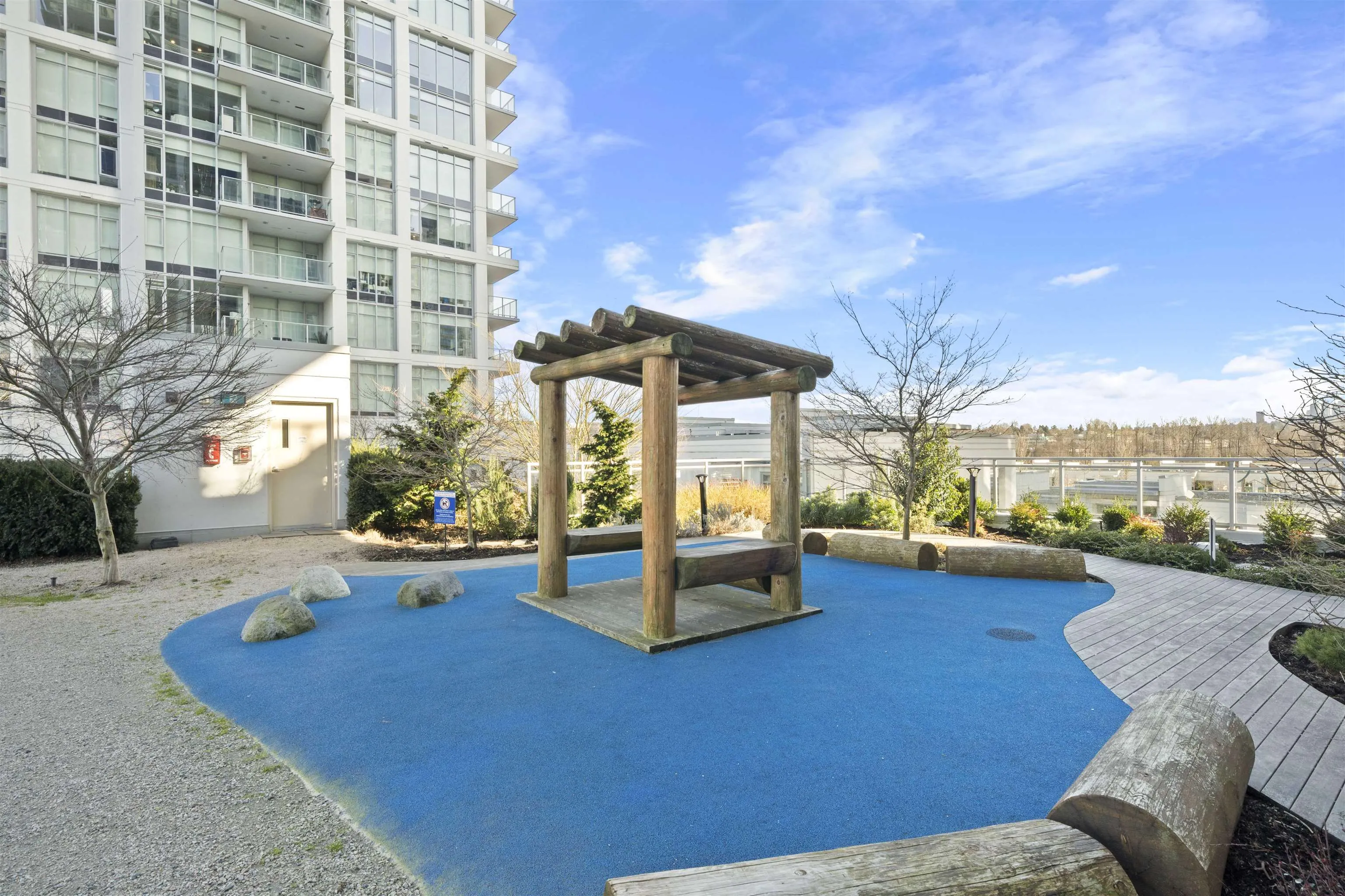 2208 2311 Beta Avenue