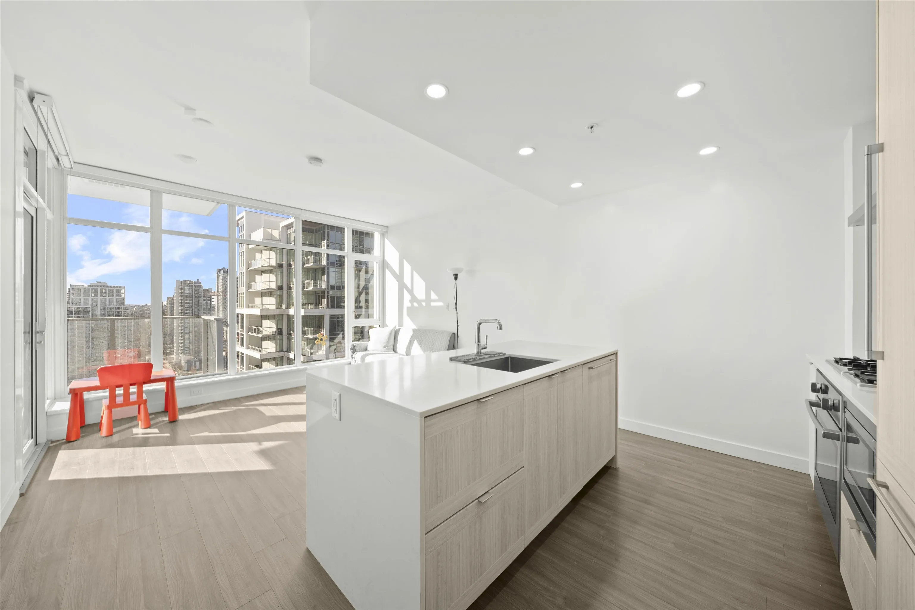 2208 2311 Beta Avenue