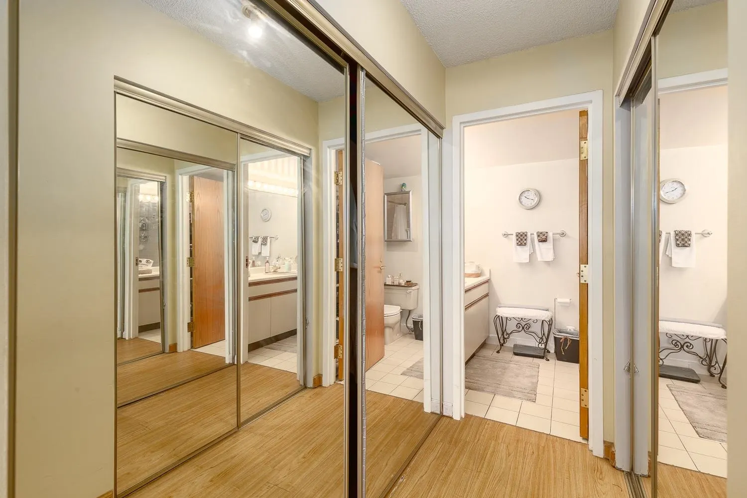 1003 1450 Pennyfarthing Drive