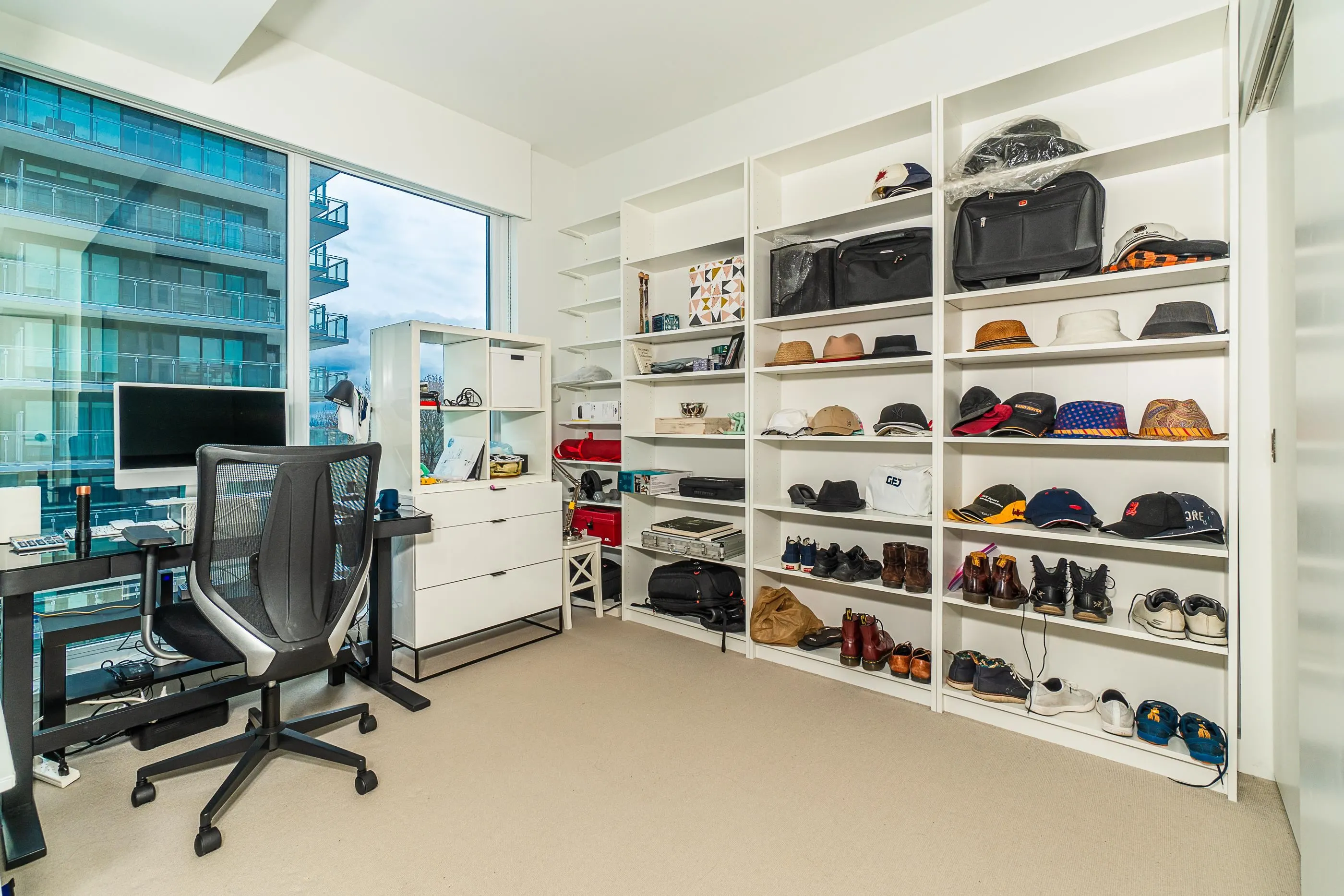 706 6688 Pearson Way