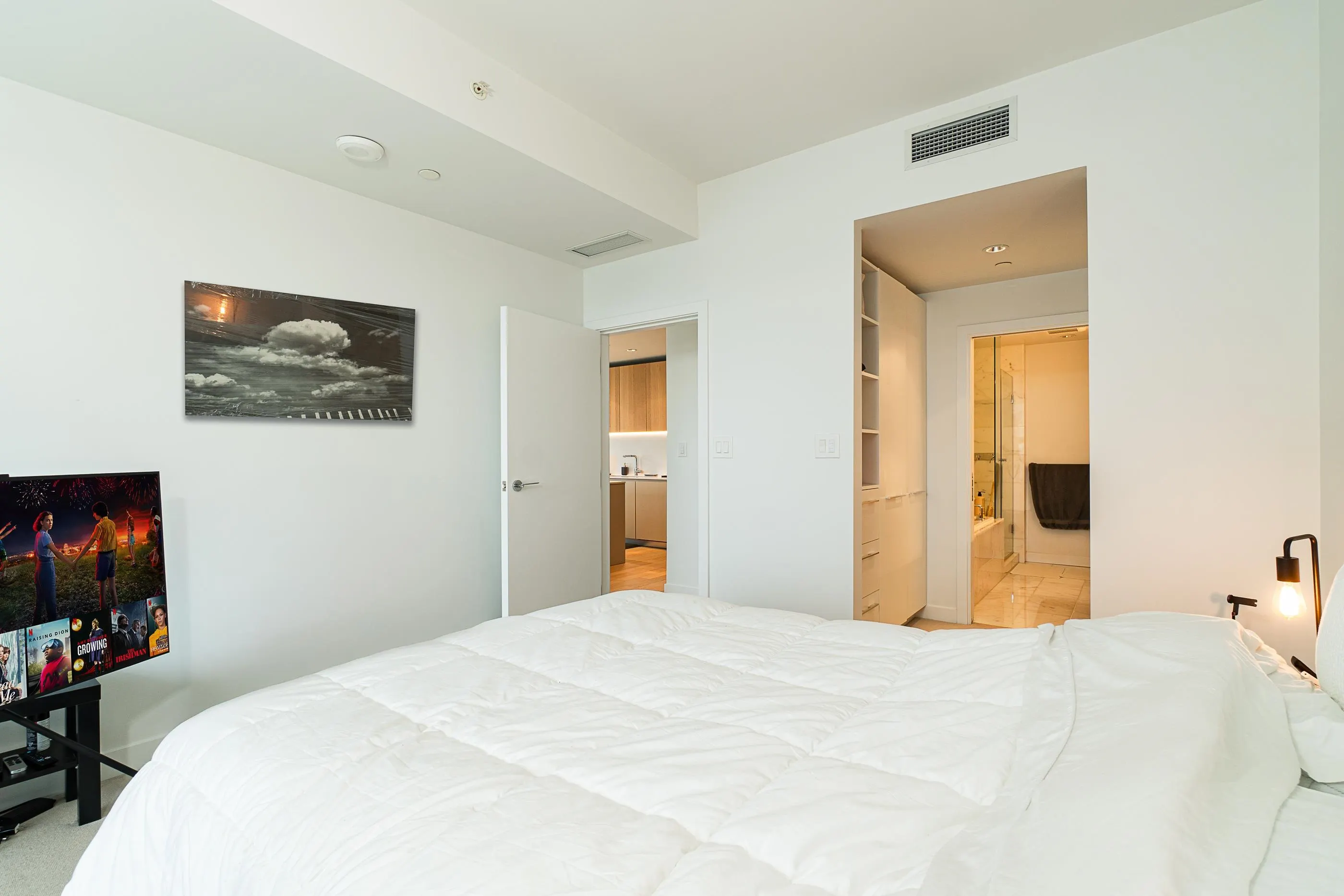 706 6688 Pearson Way
