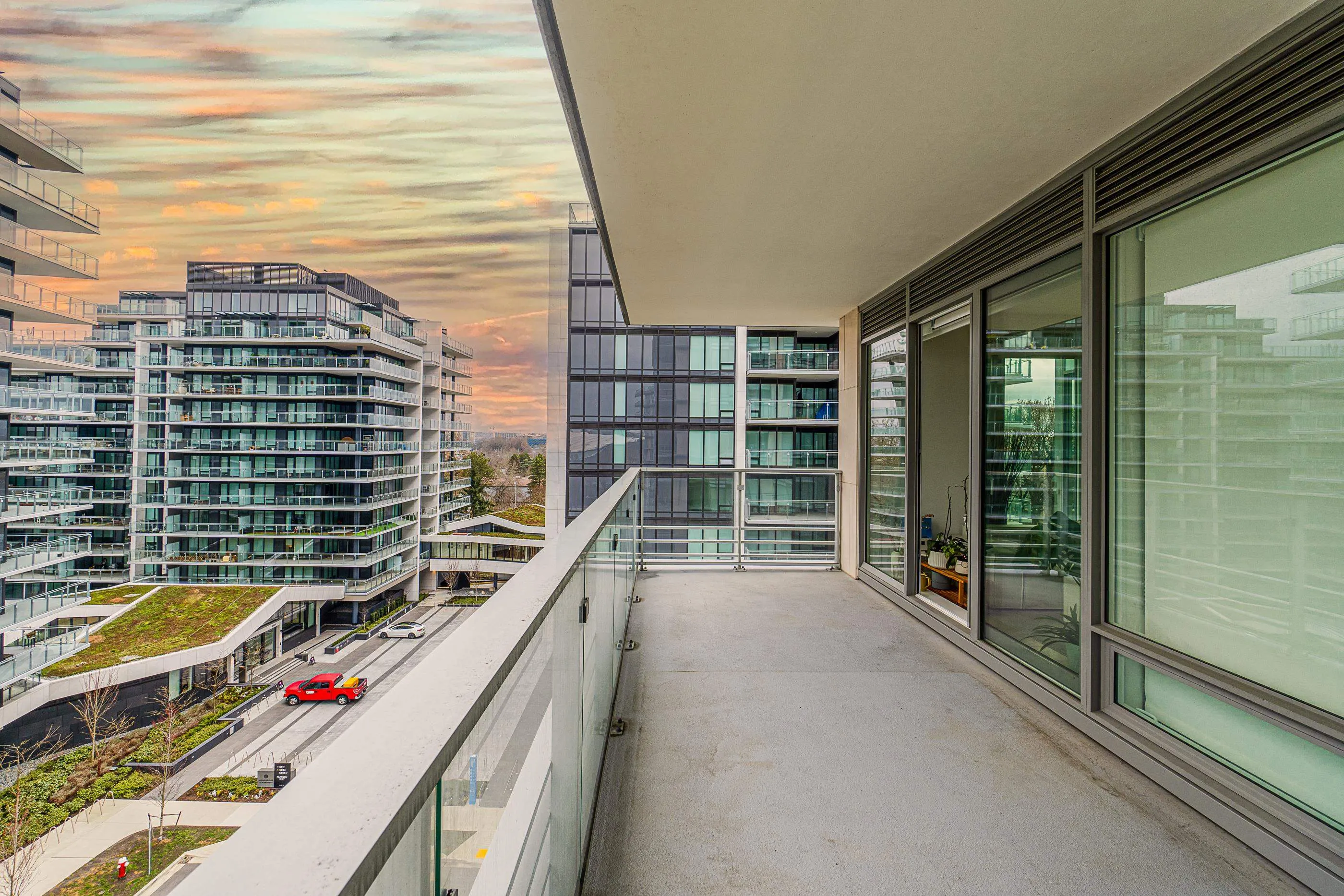 706 6688 Pearson Way