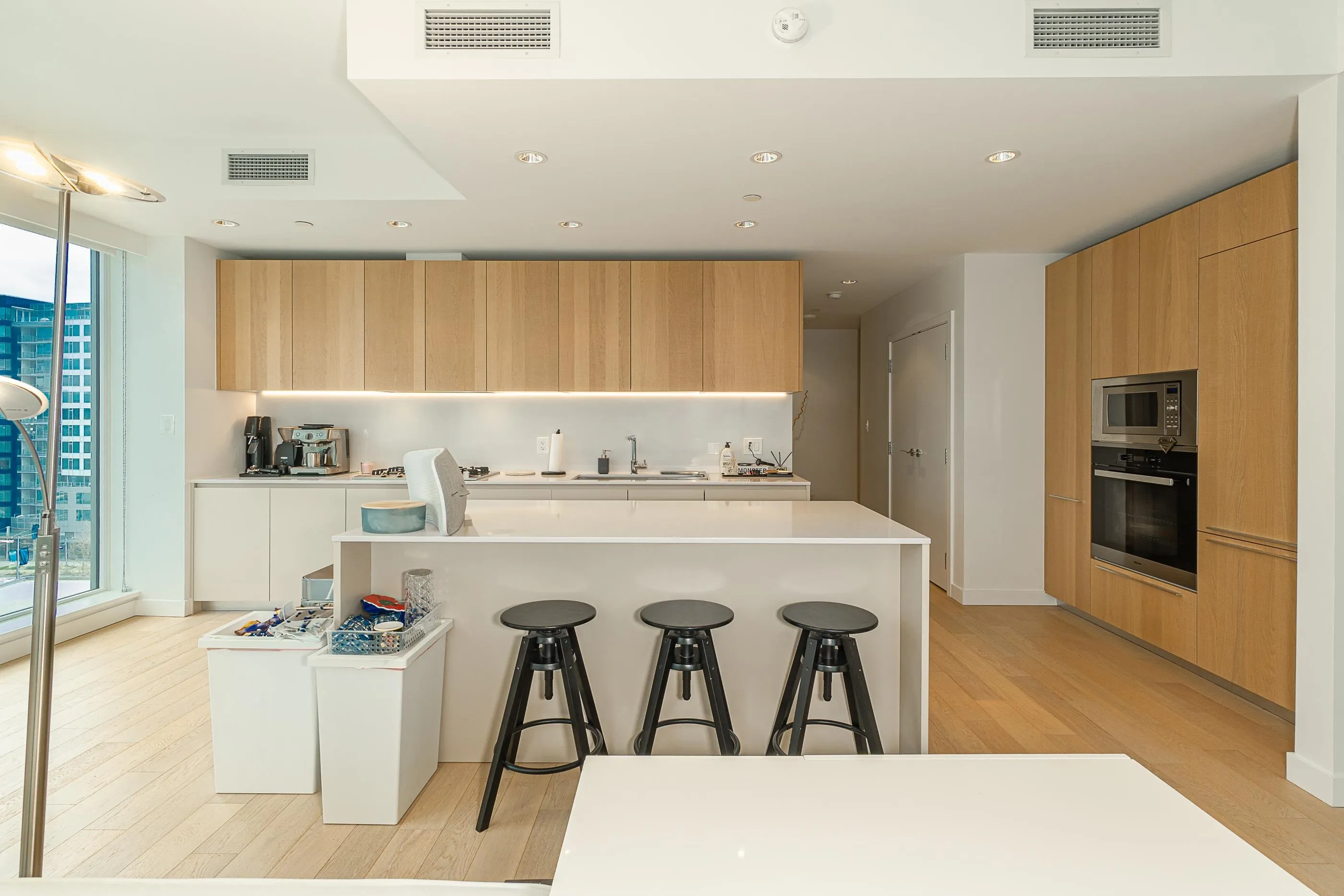 706 6688 Pearson Way