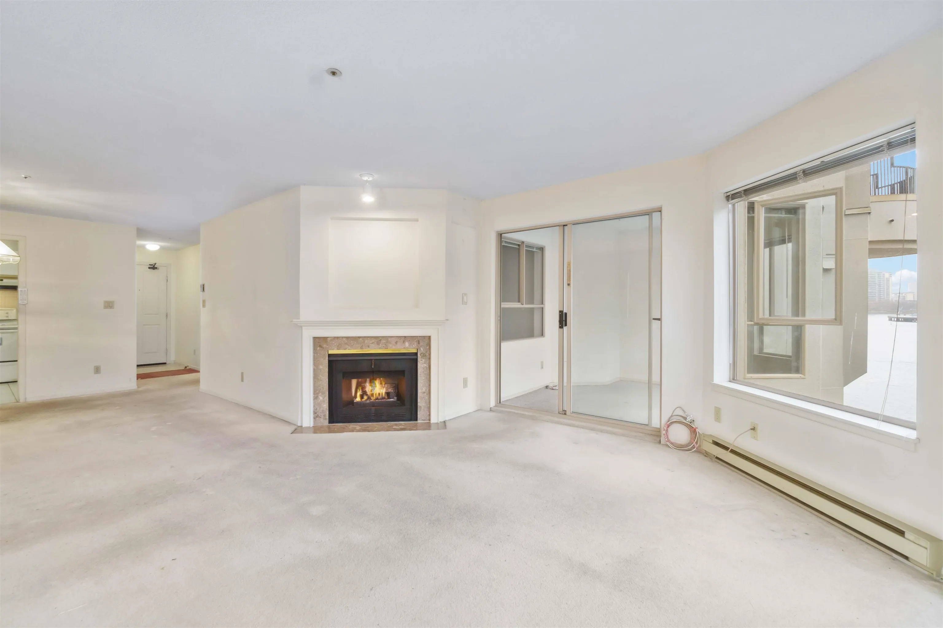 311 1859 Spyglass Place