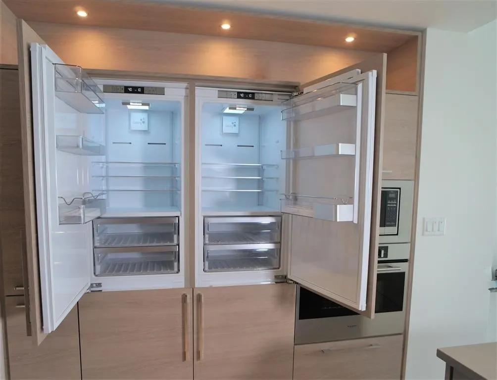 2909 7388 Kingsway