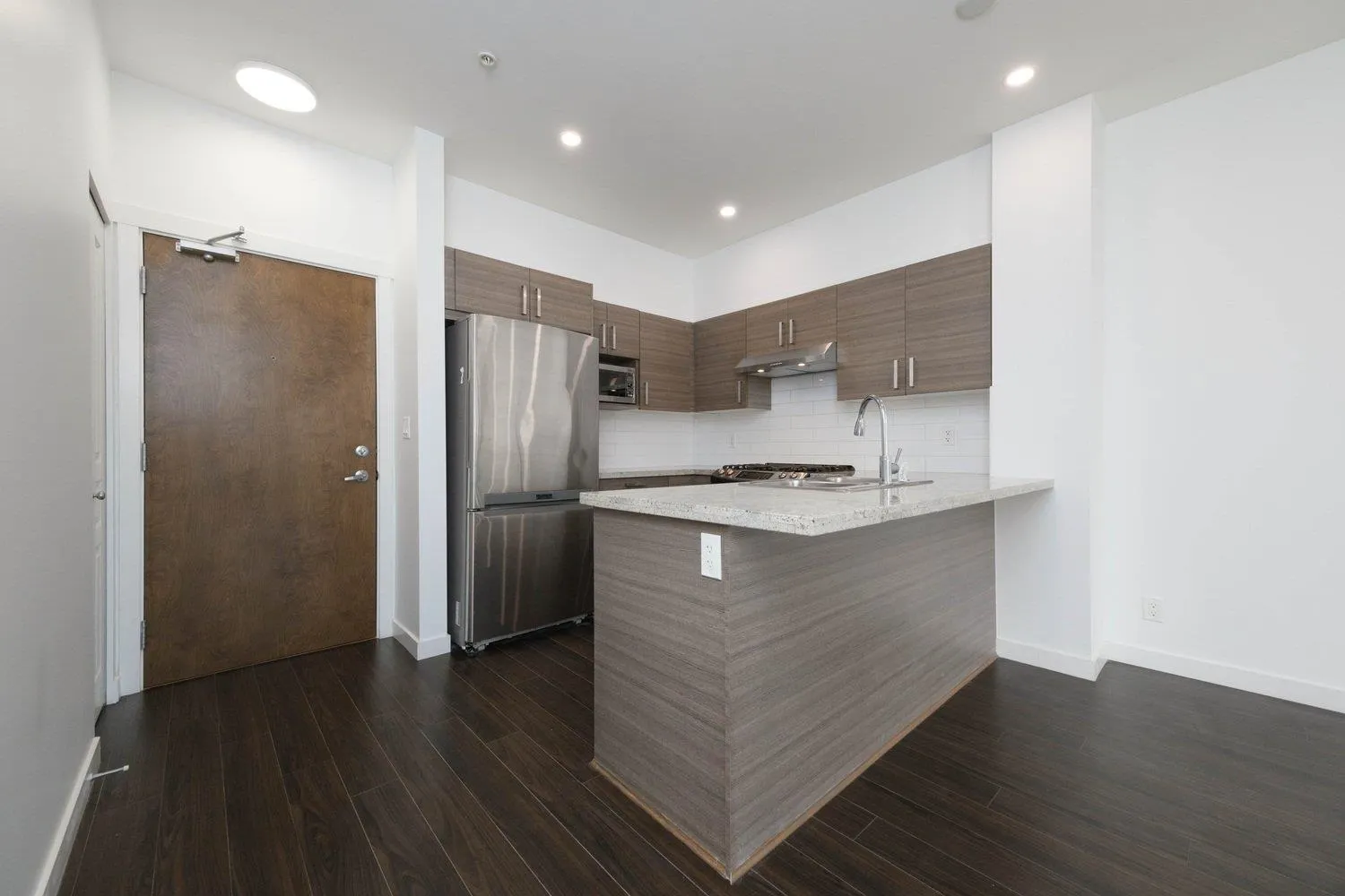 207 1153 Kensal Place
