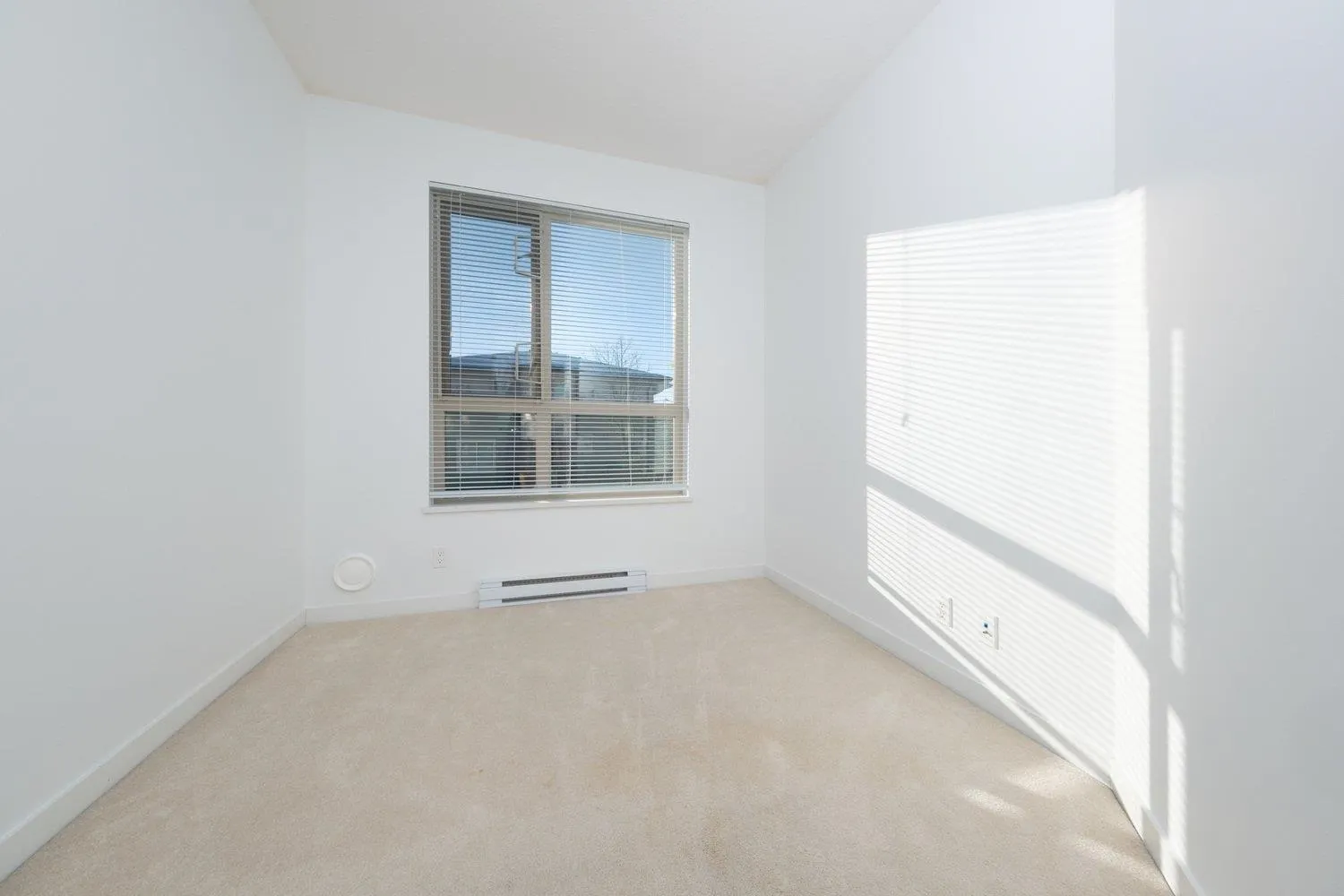 207 1153 Kensal Place