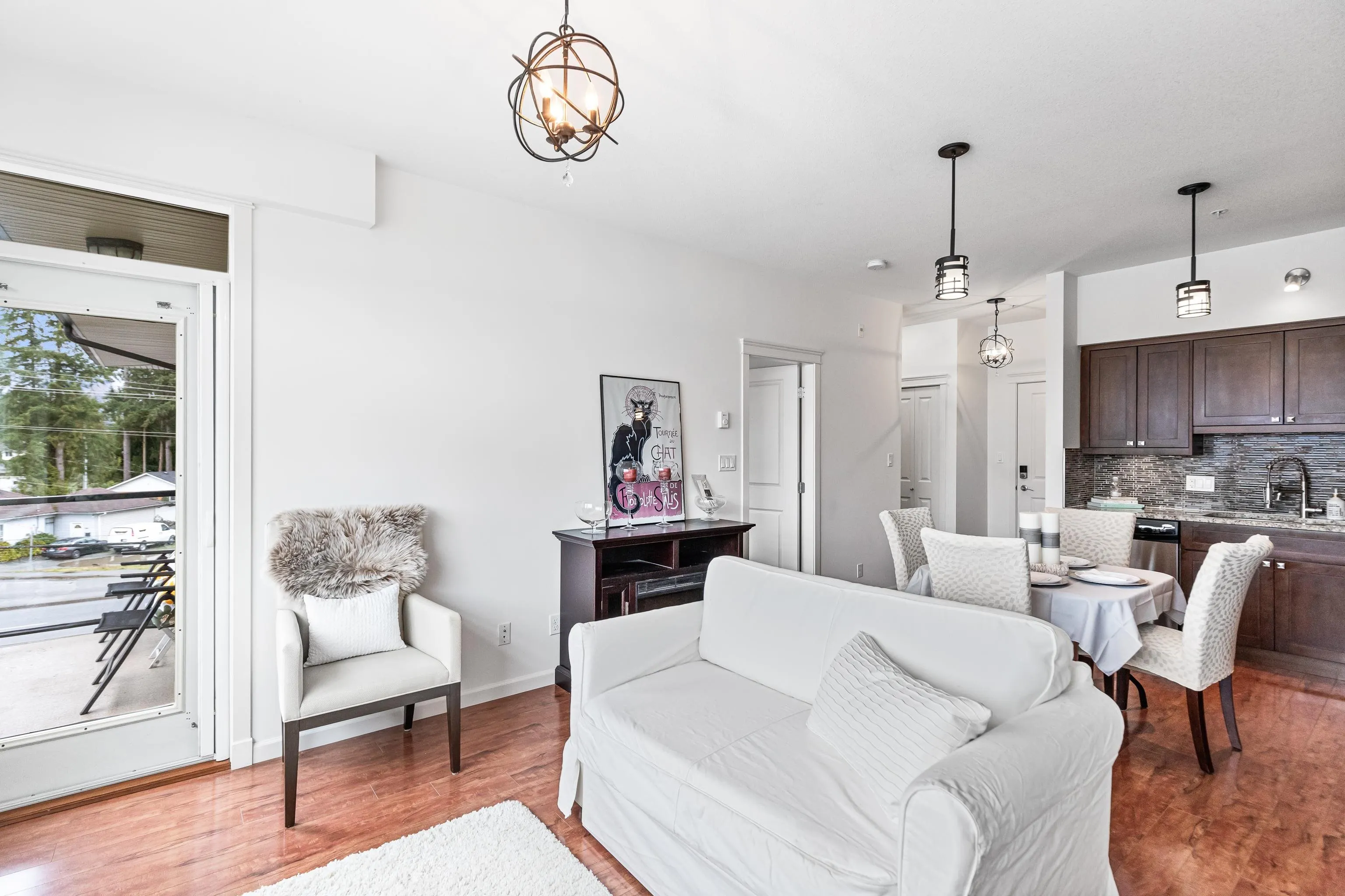 305 22858 Lougheed Highway