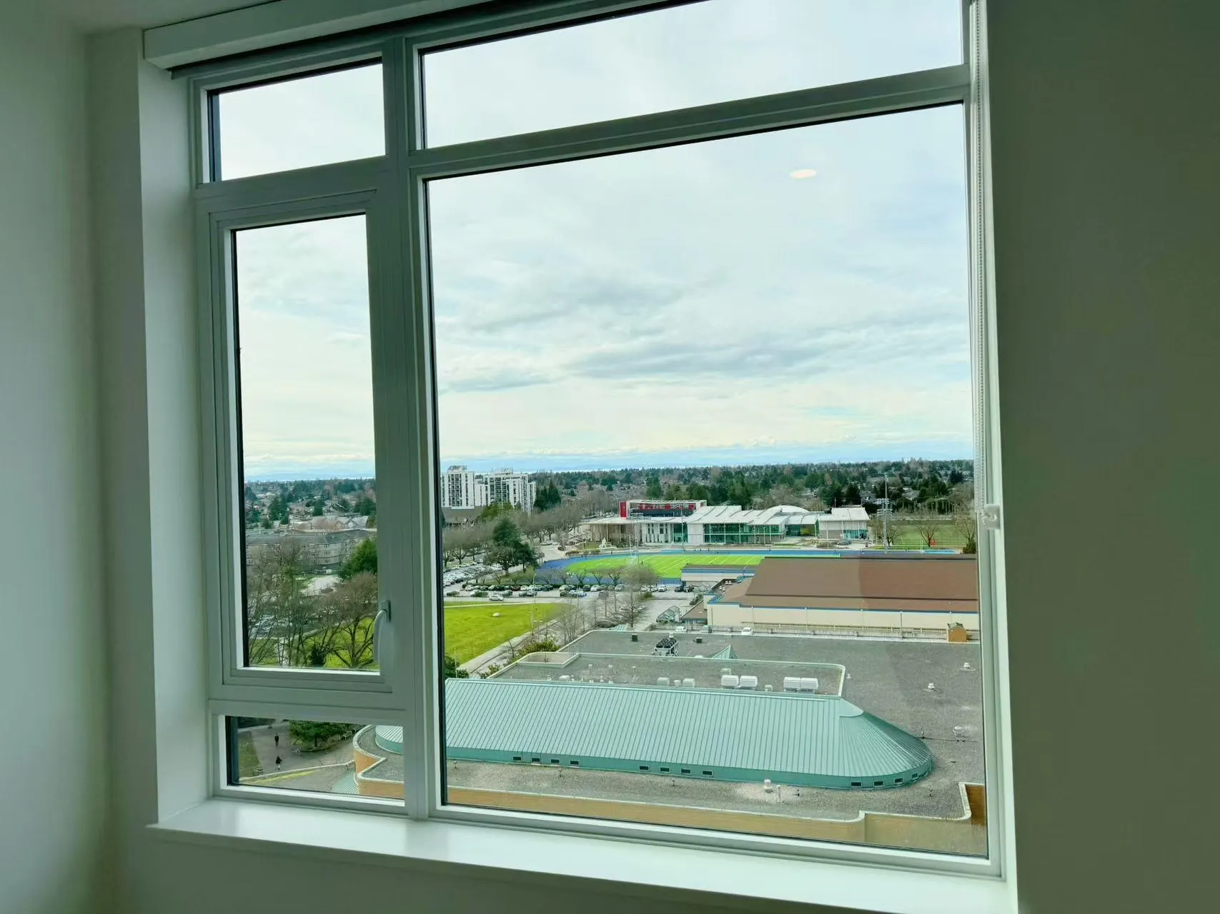 1203 6808 Minoru Boulevard