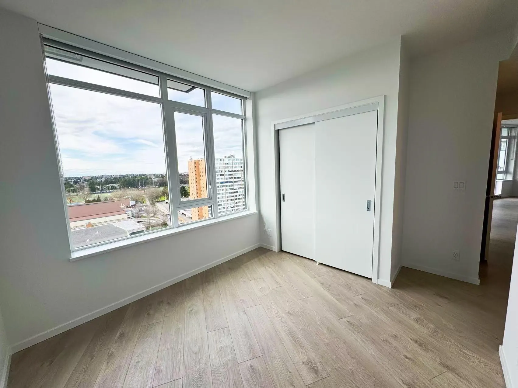 1203 6808 Minoru Boulevard