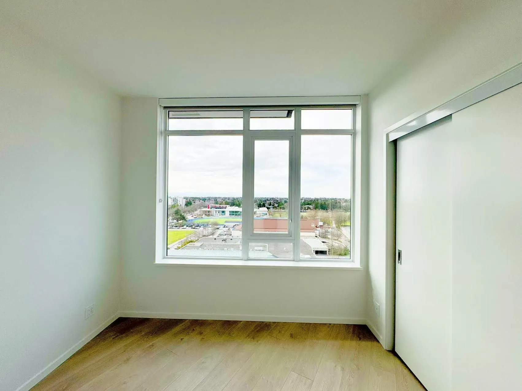 1203 6808 Minoru Boulevard