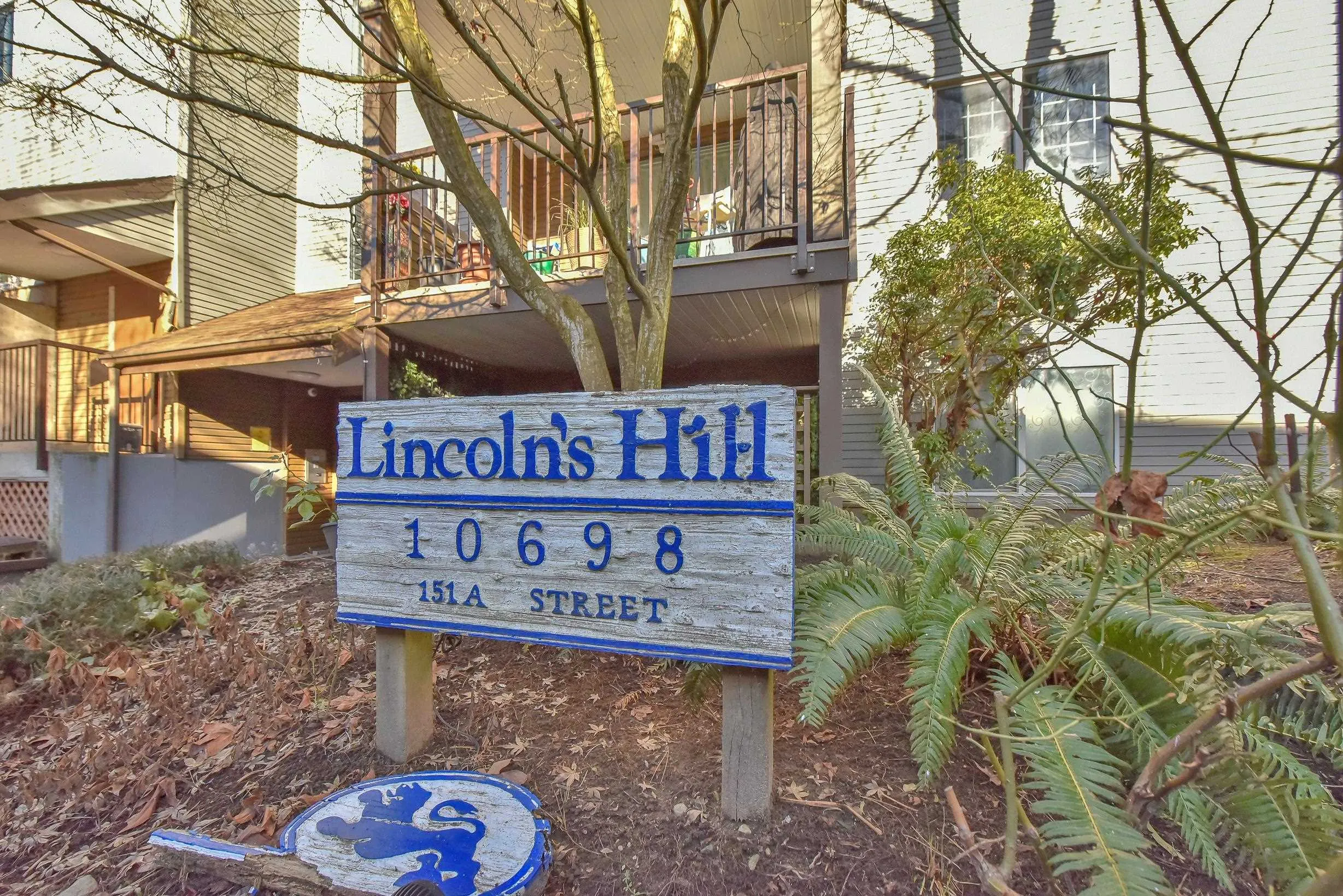 6 10698 151a Street