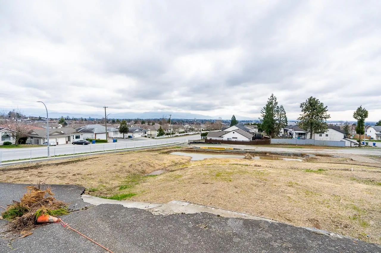 LT.58 3384 Rockhill Place