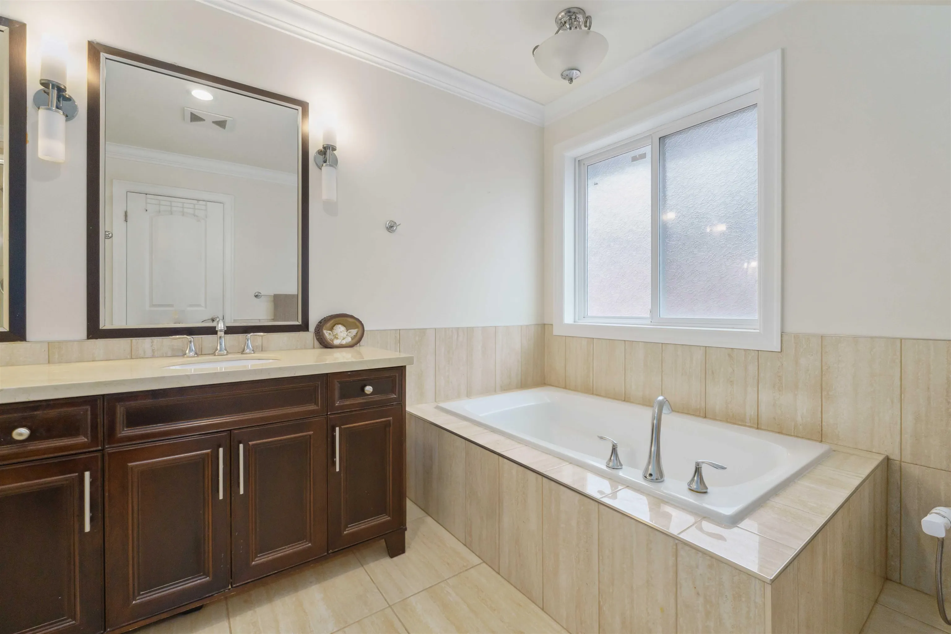 3697 Hajula Court