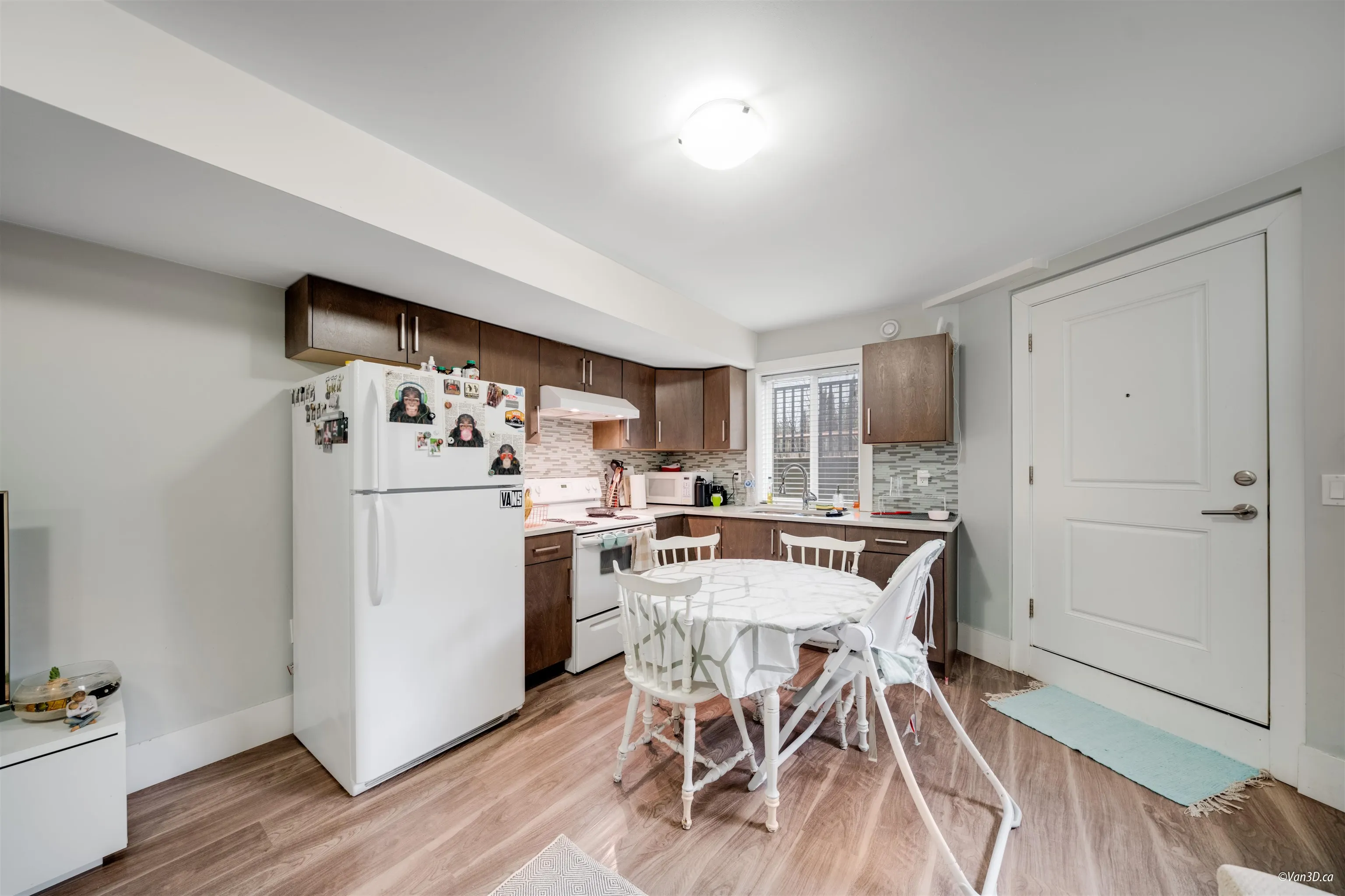 14059 Grosvenor Road